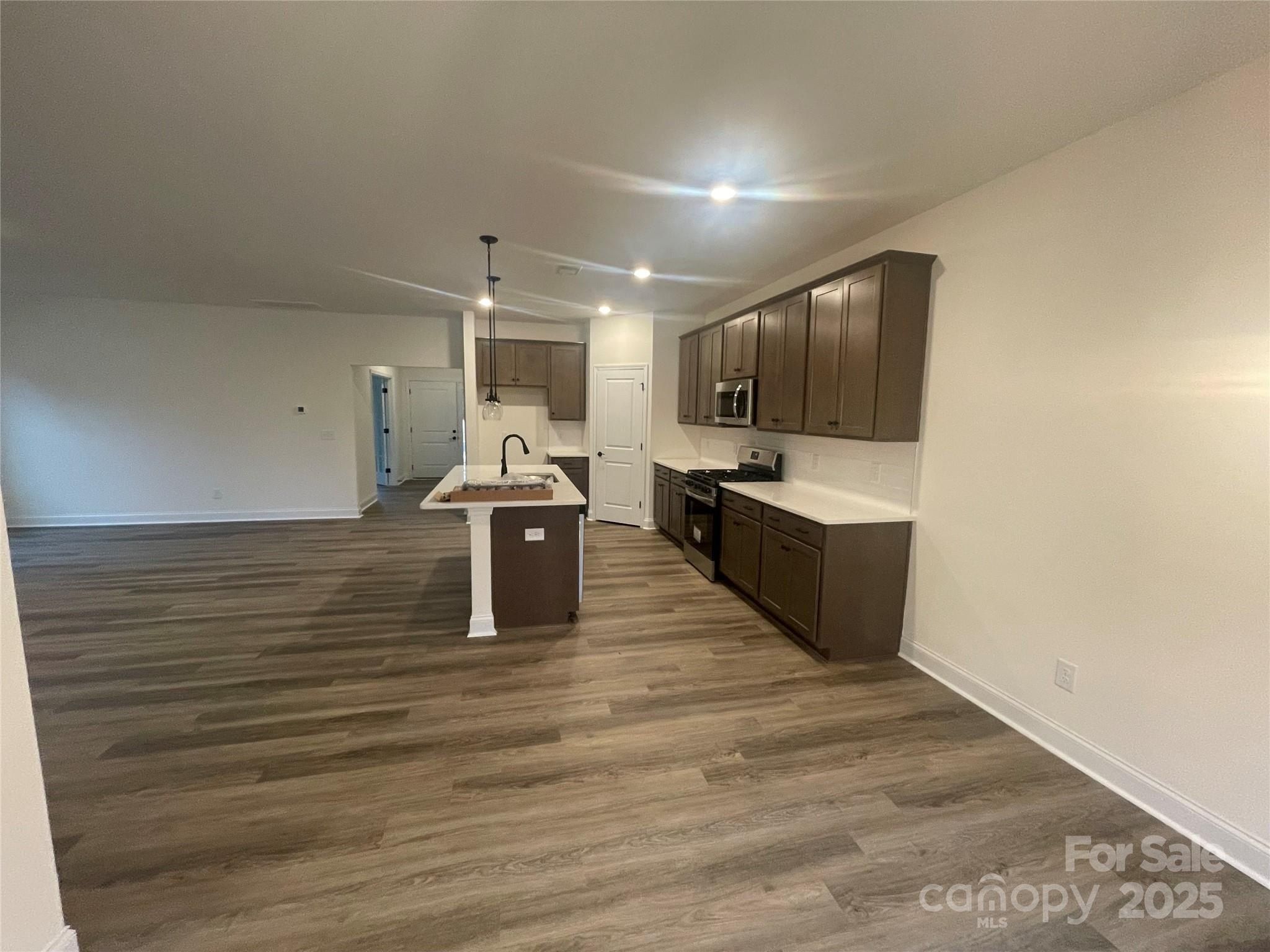 4004 Grommet Court. Matthews, NC 28105