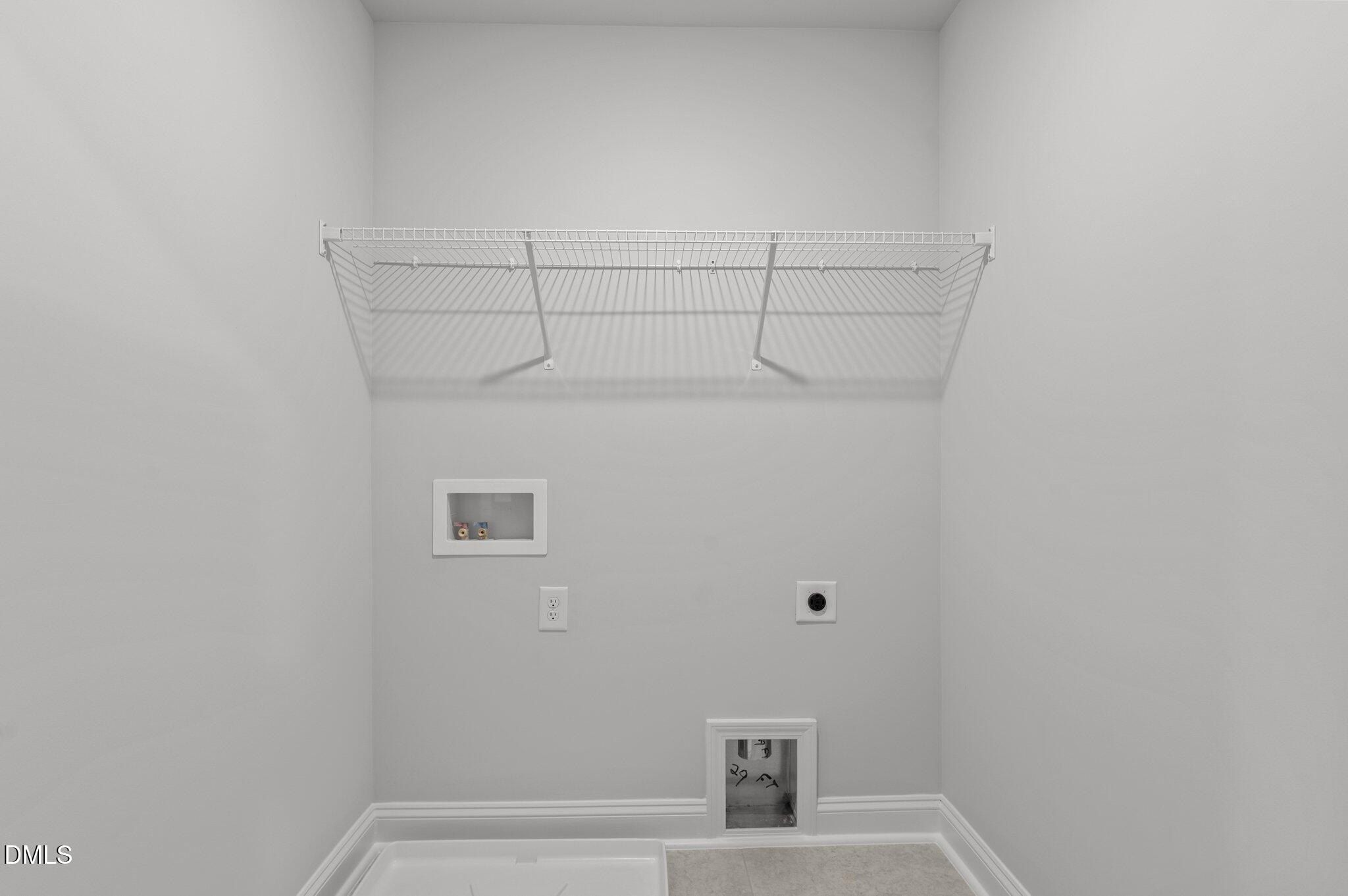 943 Alma Railway Drive Unit 558. Wake Forest, NC 27587