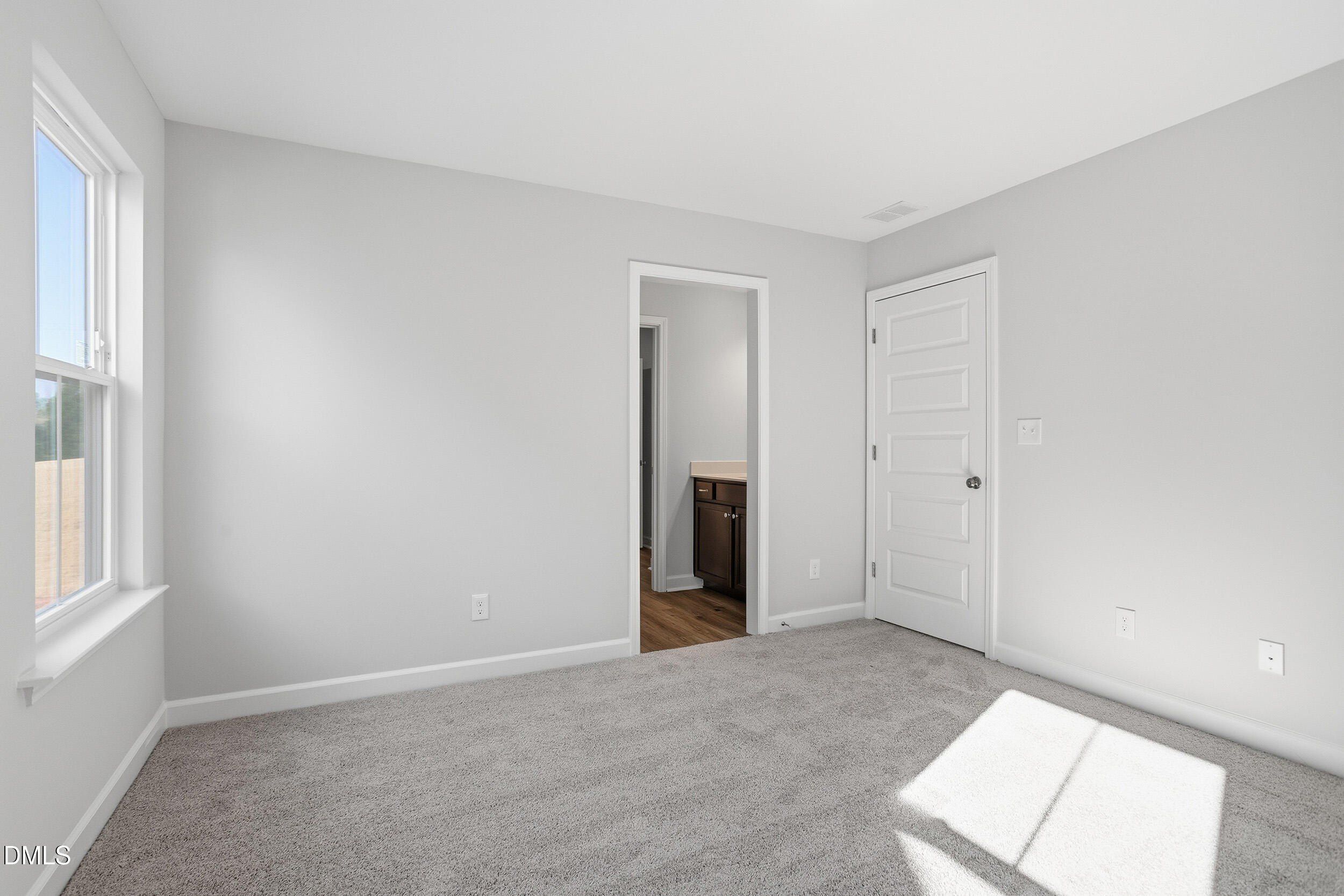 408 White Oak Garden Way Unit 314. Garner, NC 27529