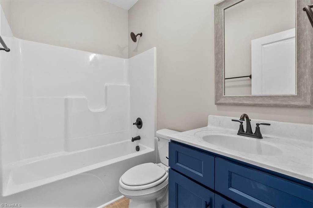 3302 Fox Glow Trail. Asheboro, NC 27205