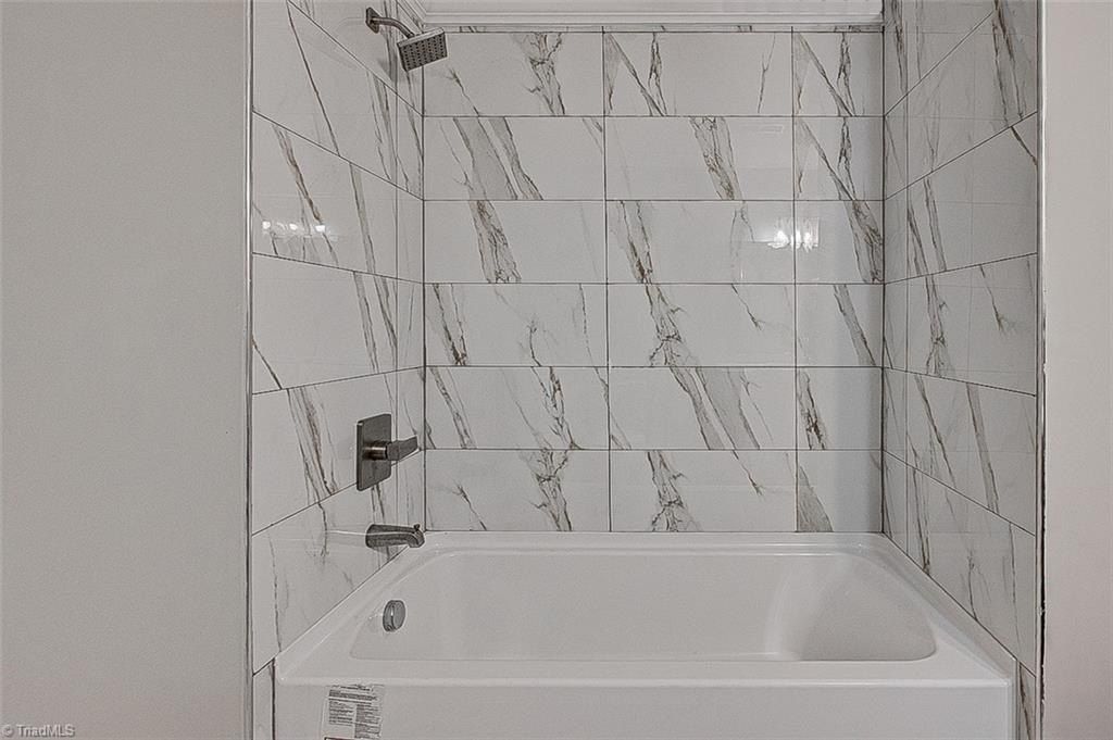 1559 Allen Court. Asheboro, NC 27205