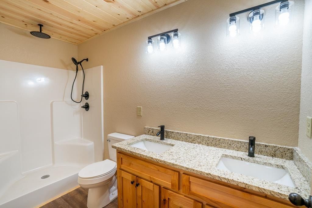 312 Mountain Drive. Murphy, NC 28906