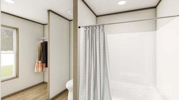 22 Mcgee Hill Road. Fairview, NC 28730