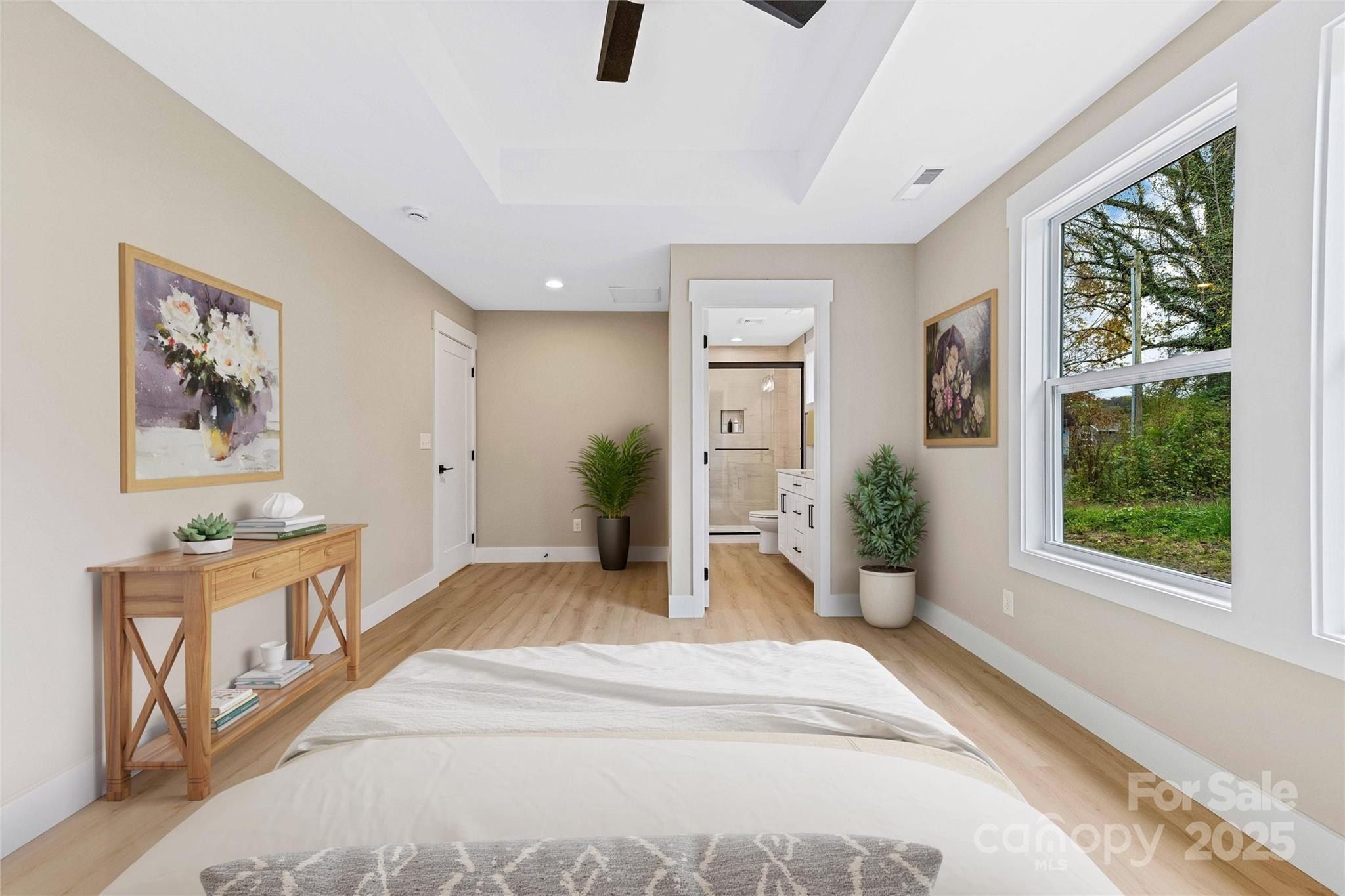 170 Lake Mountain View Drive. Marion, NC 28752