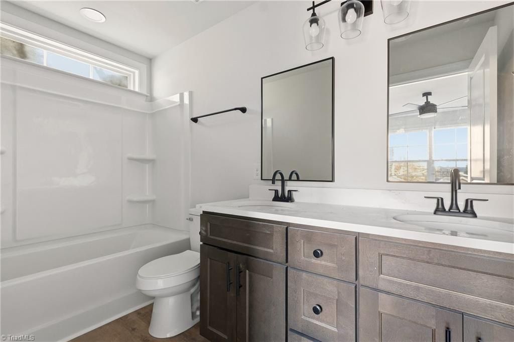 1007 E Barton Street. Greensboro, NC 27407