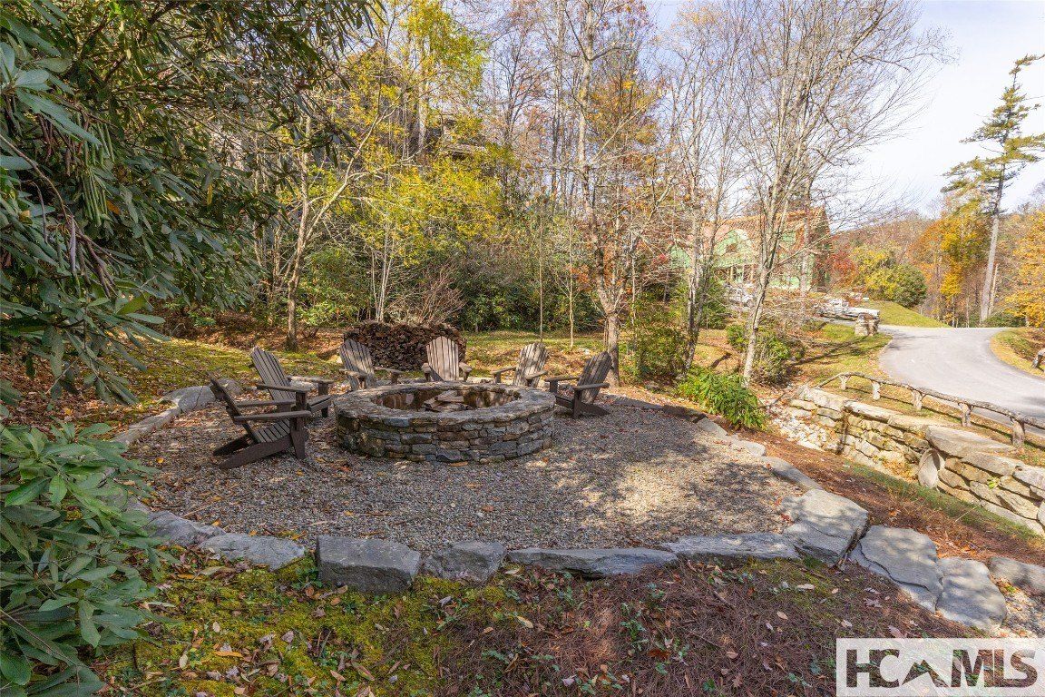 Laurel Terrace Lot 120. Highlands, NC 28741