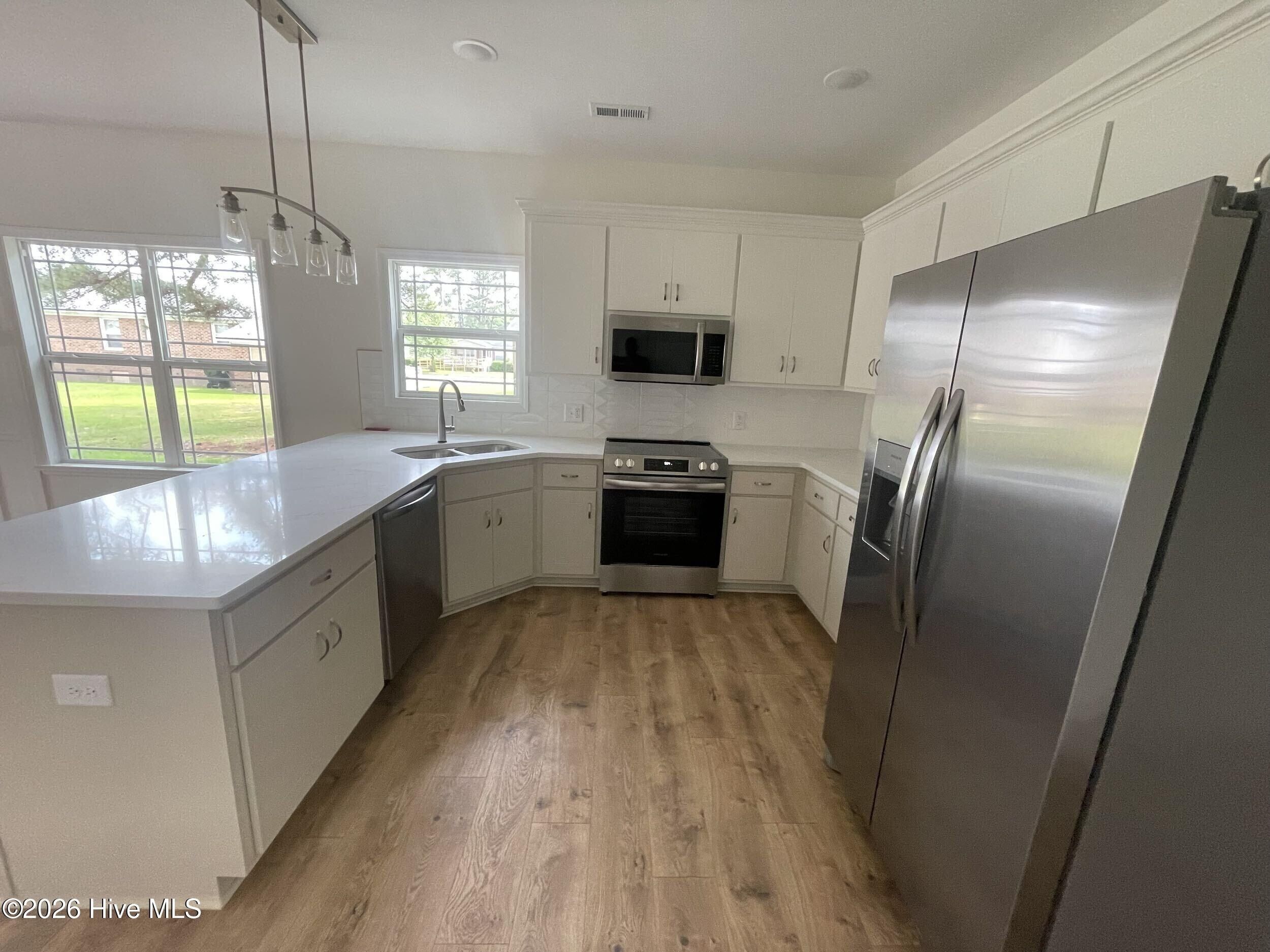 2537 Jones Street. Winterville, NC 28590