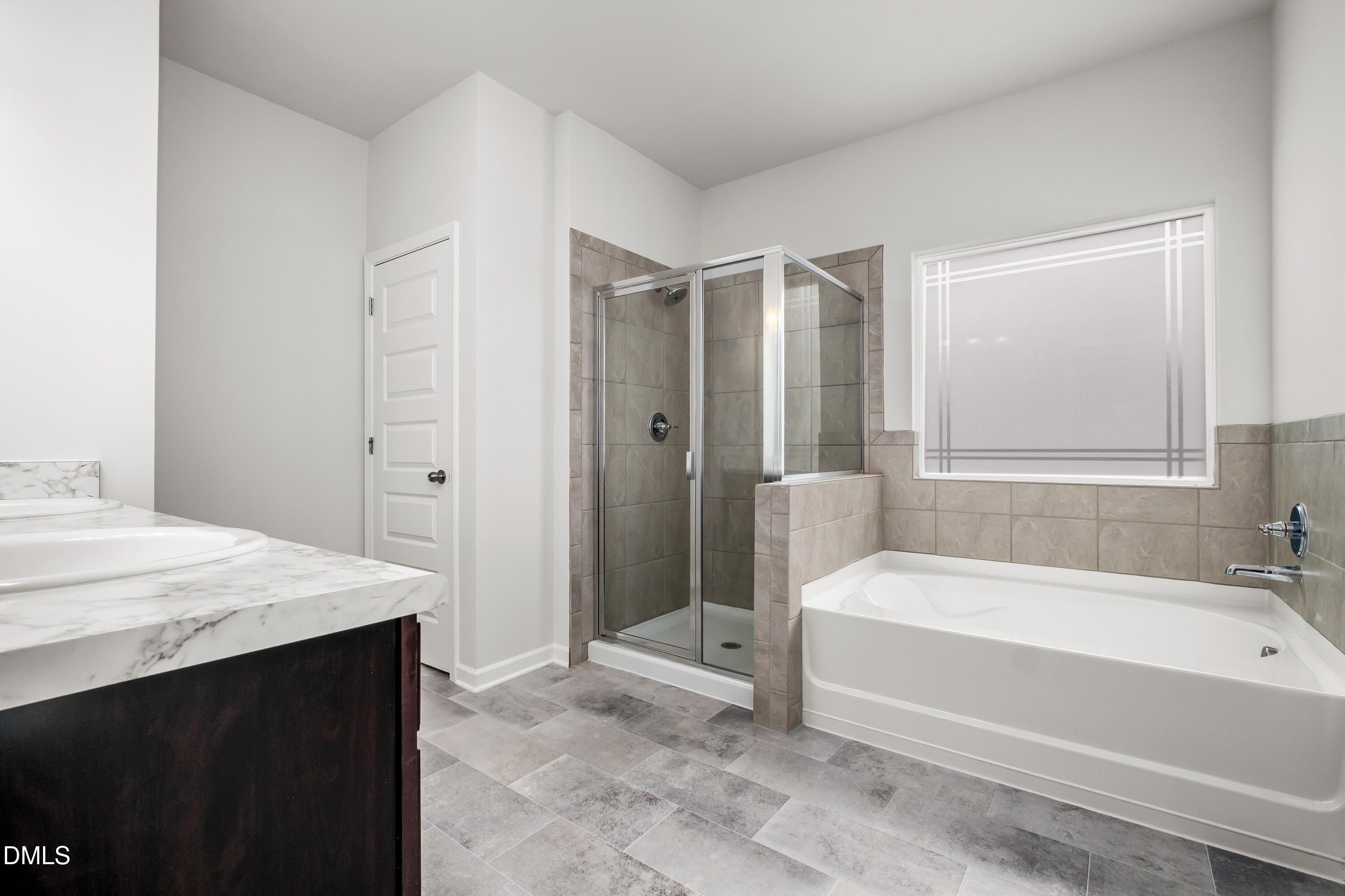 1652 Elk Run Drive. Fayetteville, NC 28312