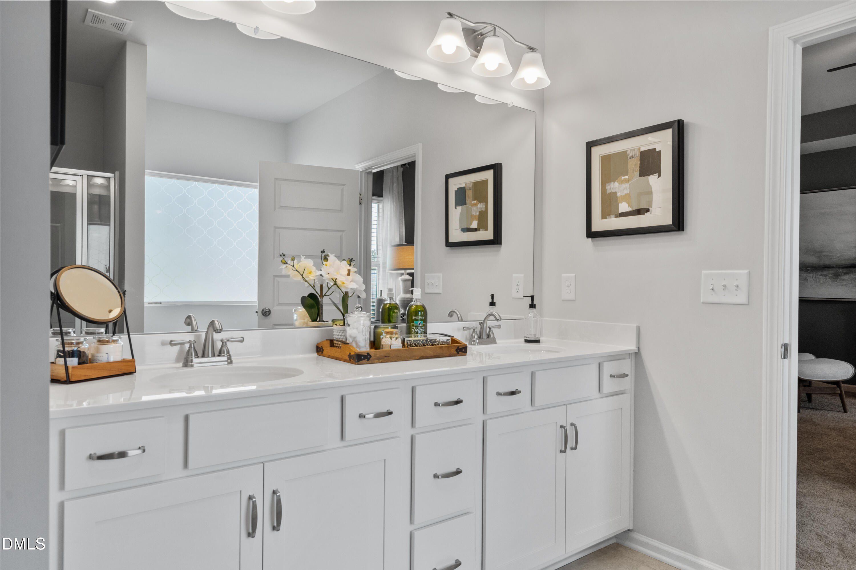 1660 Elk Run Drive. Fayetteville, NC 28312