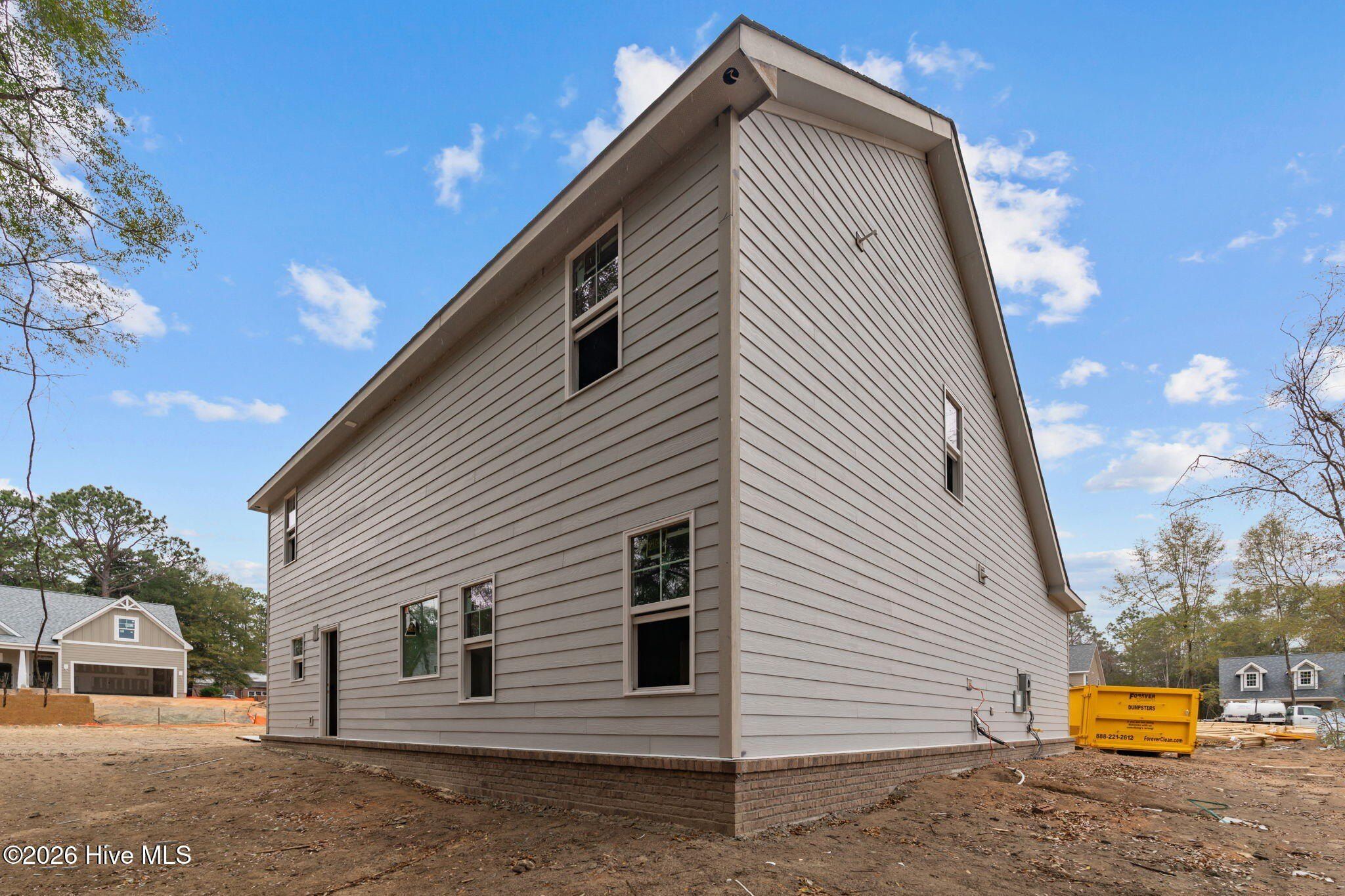 220 Telluride Court. Aberdeen, NC 28315