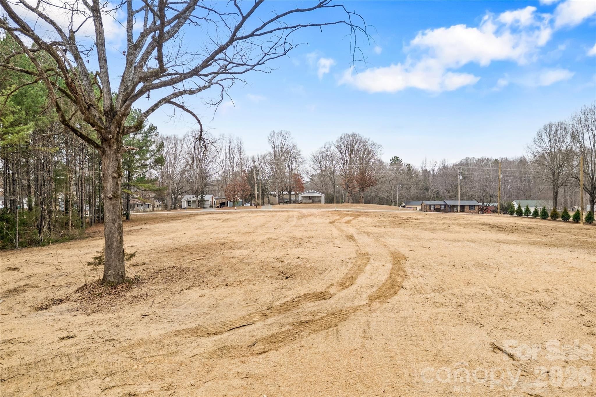 1609 Beulah Church Road. Weddington, NC 28104