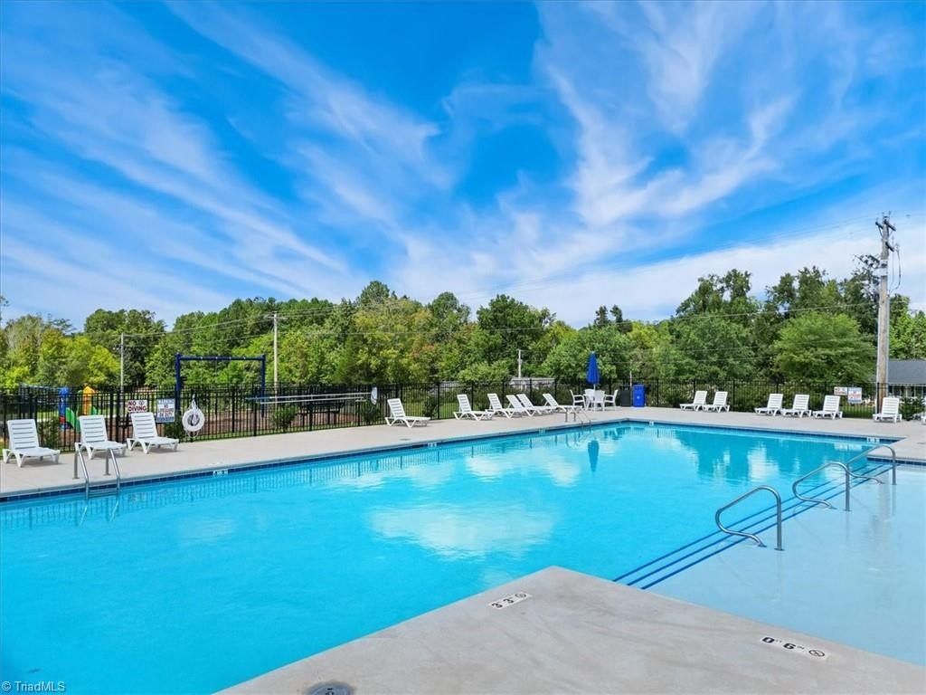 1075 Fairhaven Drive. Mebane, NC 27302