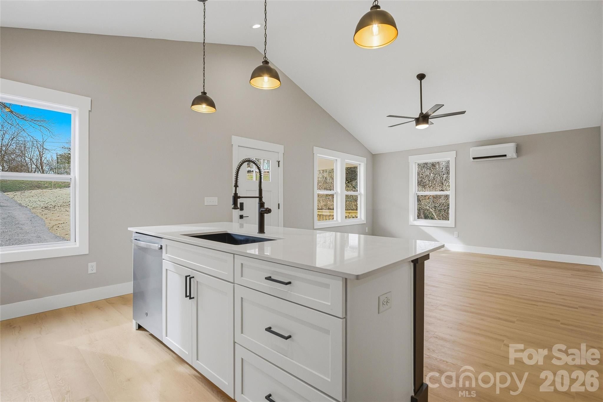 151 Shadowlawn Drive. Asheville, NC 28806