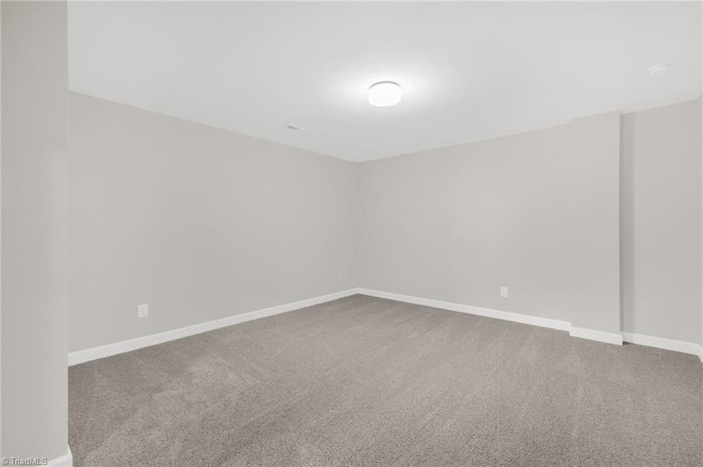 3515 Townland Circle. Clemmons, NC 27012