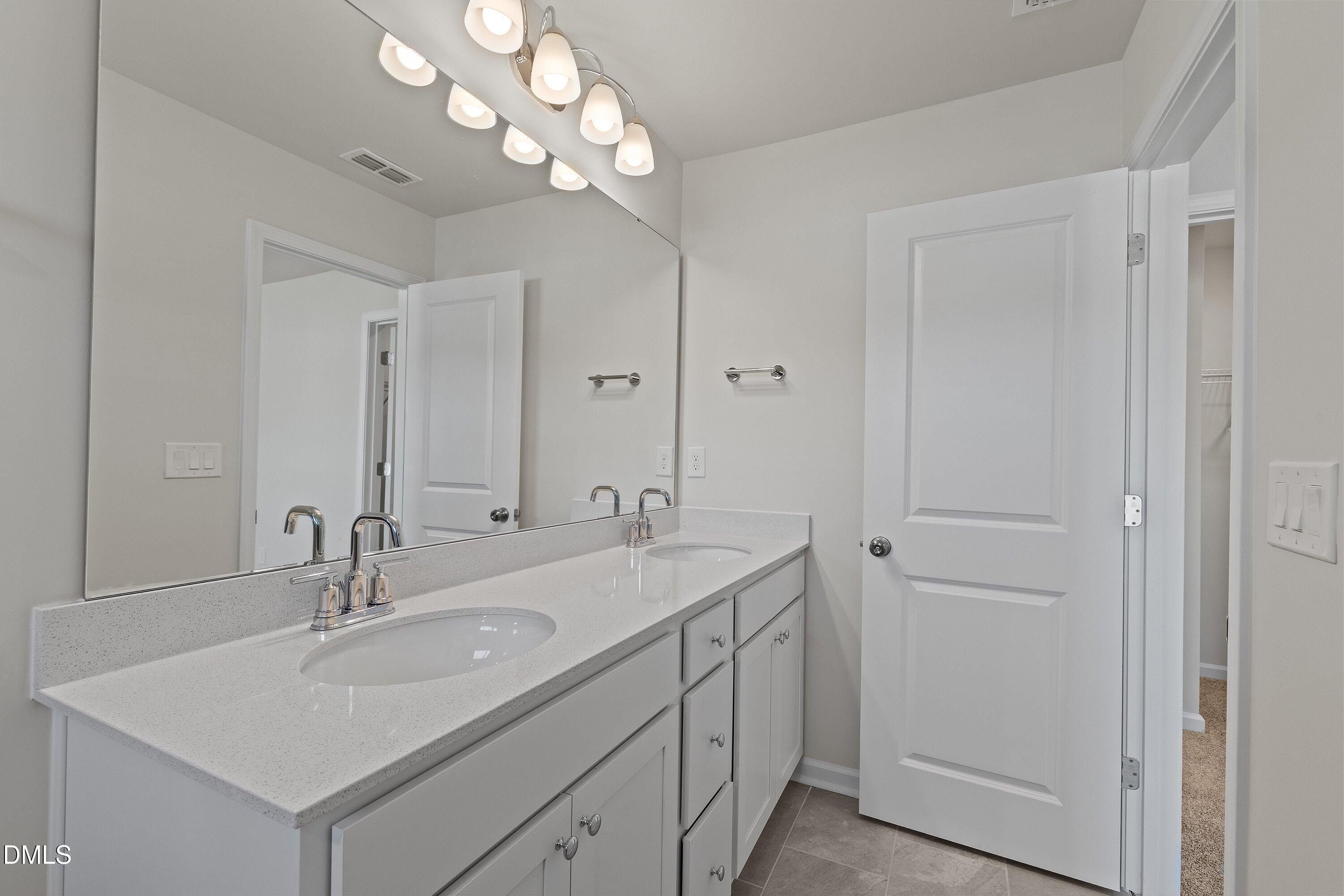 7242 Morris Acres Road. Apex, NC 27523