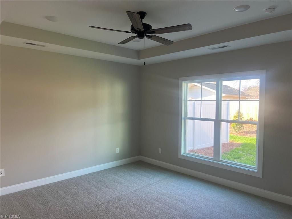 4234 Quartersaw Lane. Clemmons, NC 27012