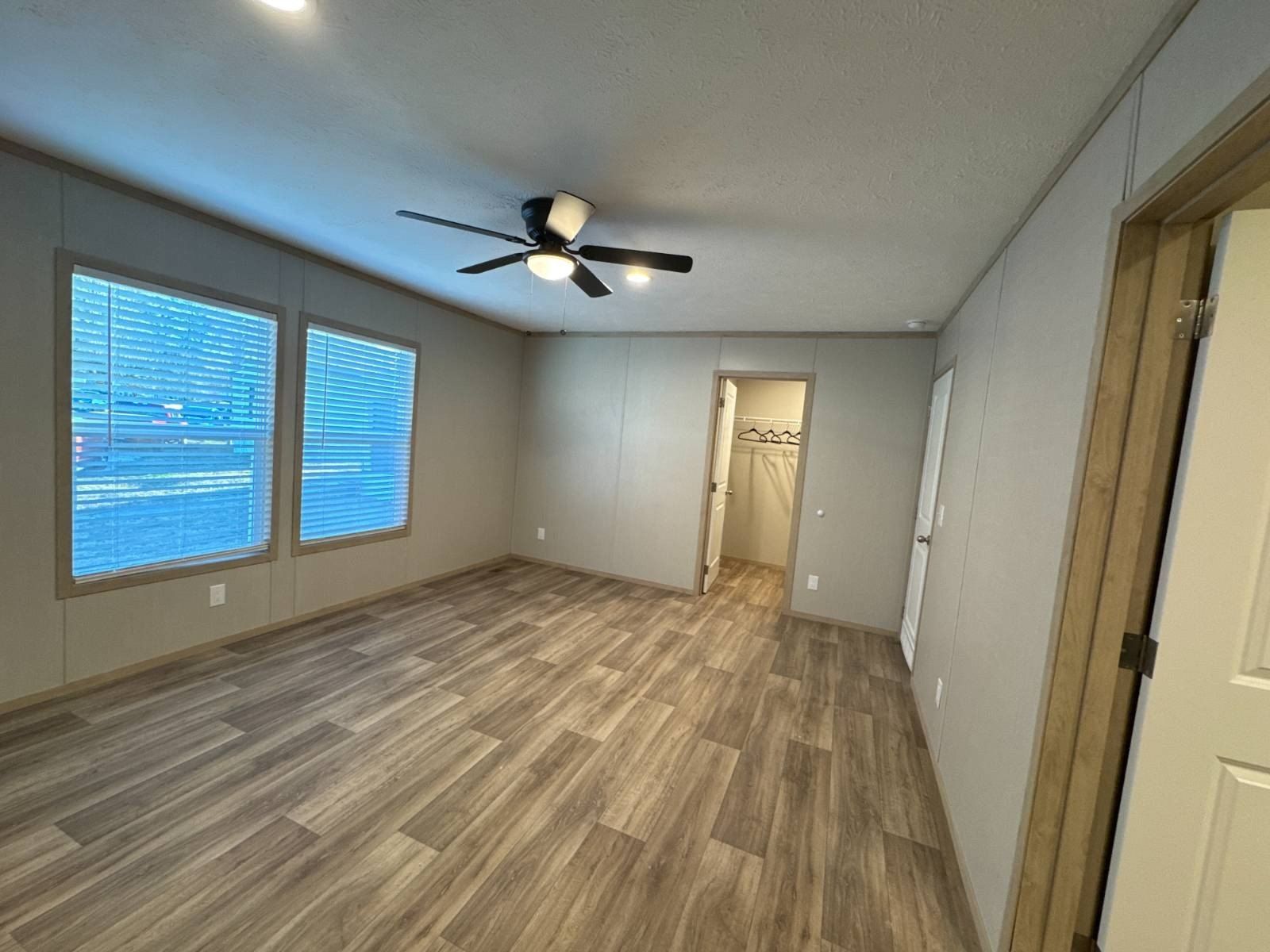 443 Chipmunk Lane. Midway Park, NC 28544