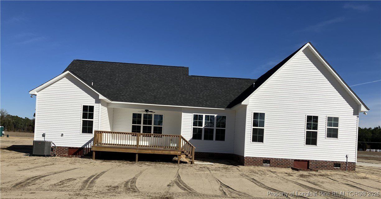 3023 Dinwiddle Drive. Wade, NC 28395