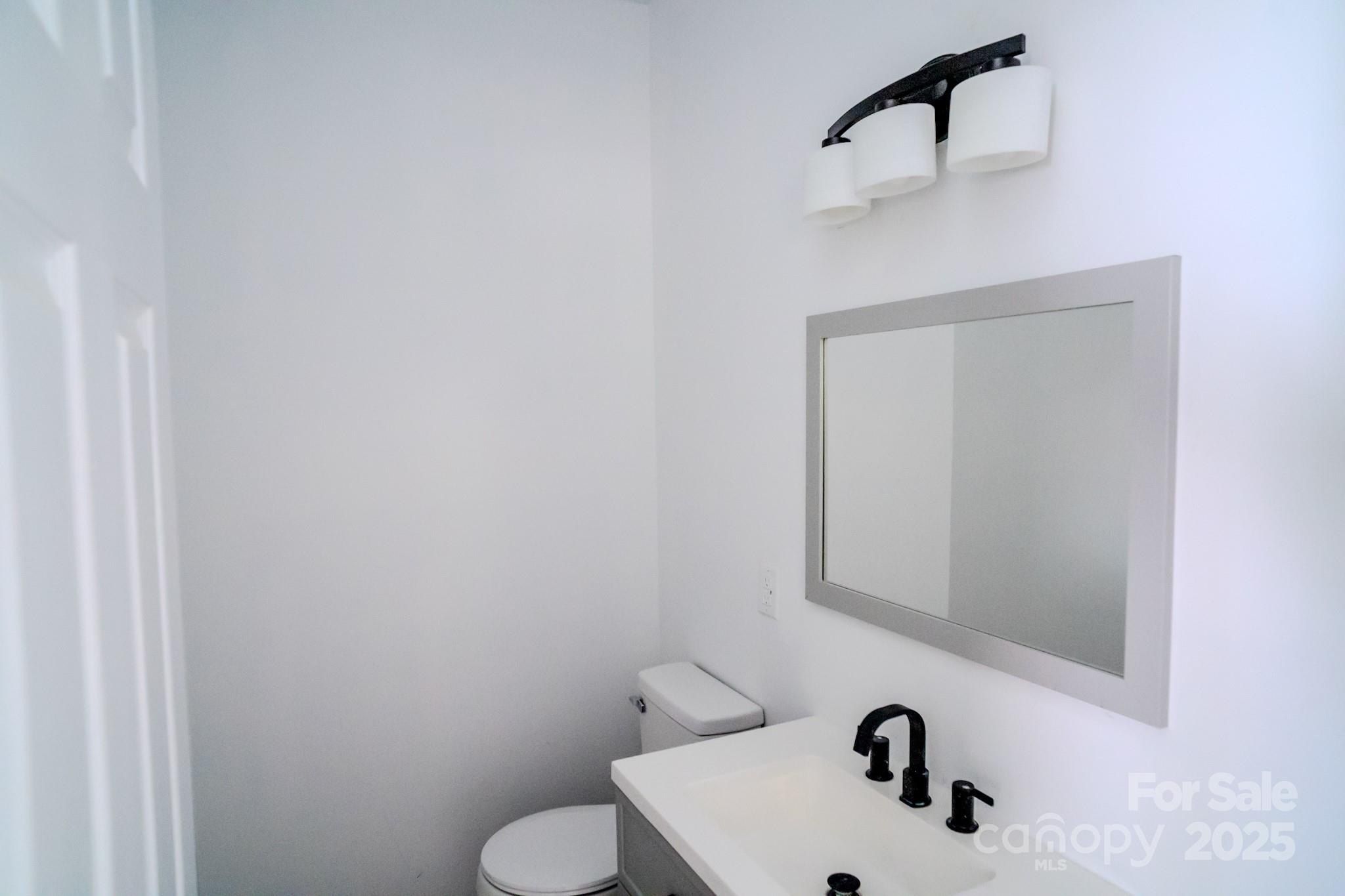 1413 Hateras Avenue. Charlotte, NC 28216