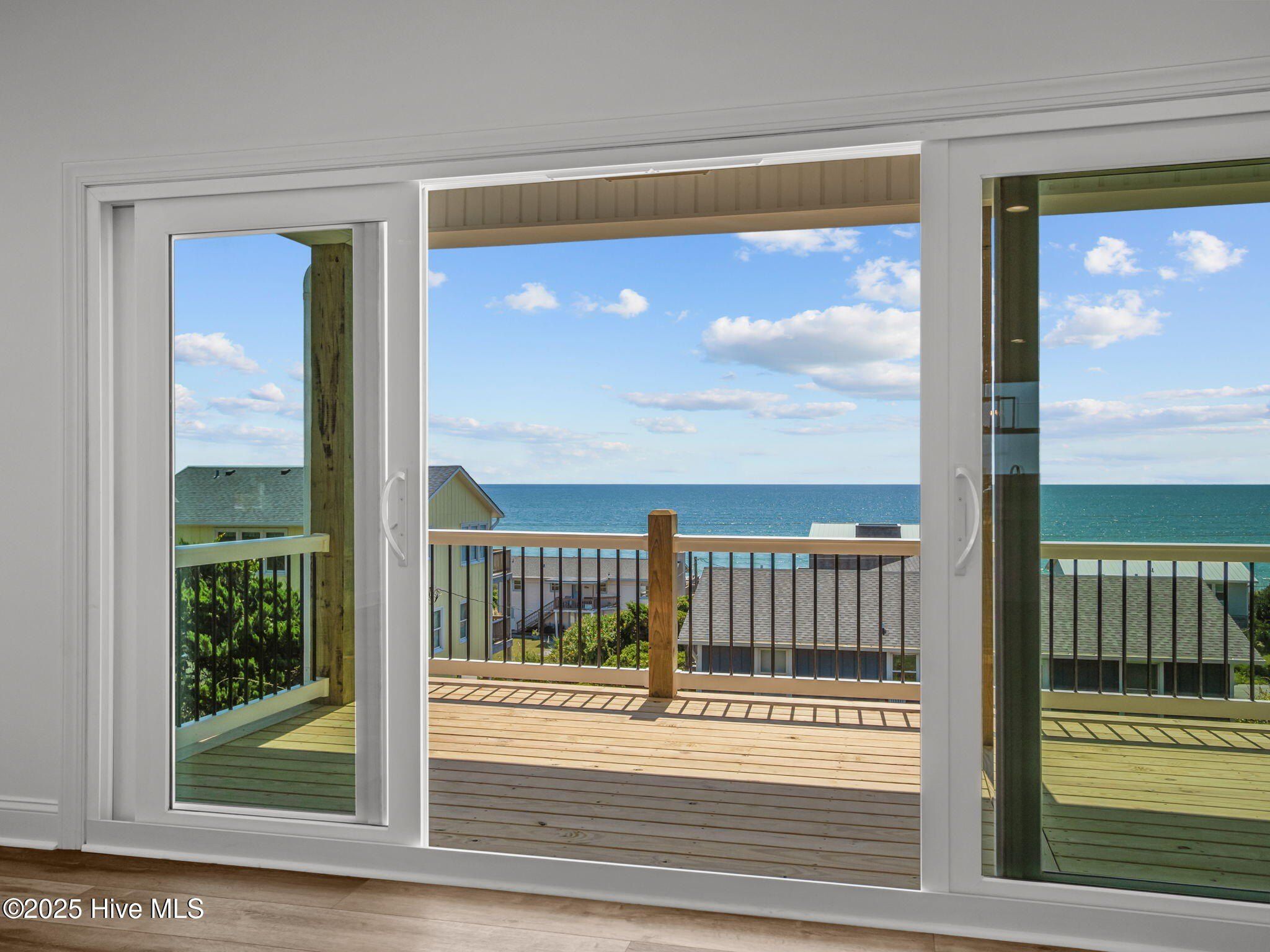 1707 Emerald Drive. Emerald Isle, NC 28594