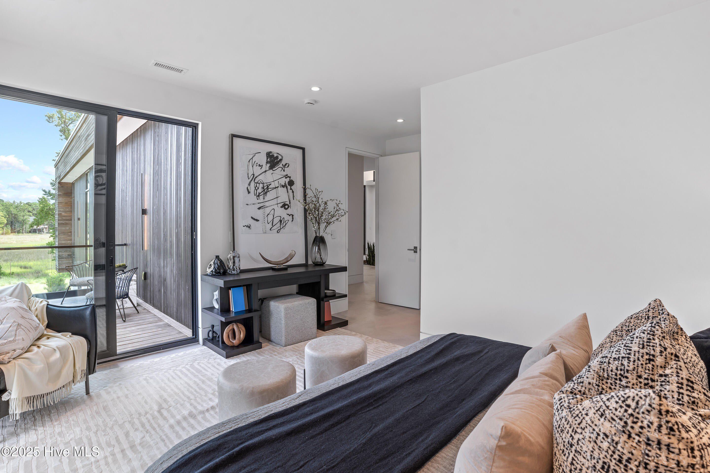 625 Dundee Drive. Wilmington, NC 28405