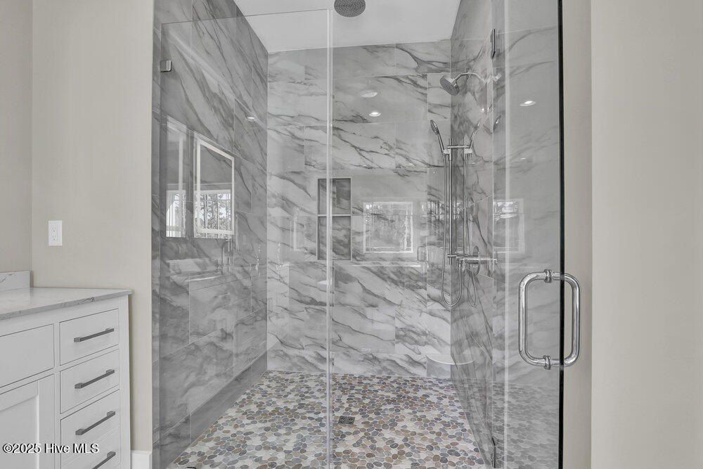 406 Compass Point. Hampstead, NC 28443