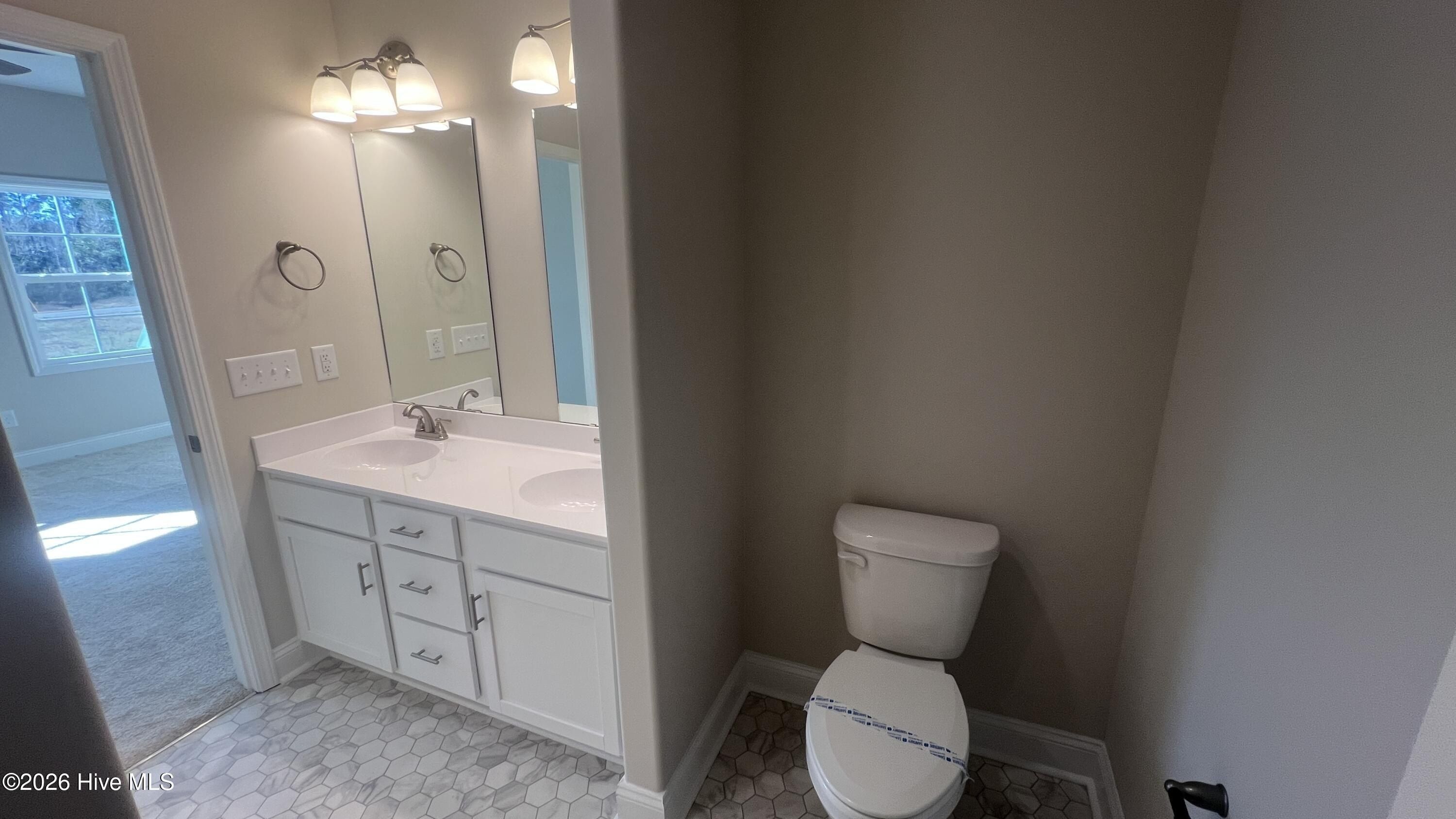 238 Deer Haven Drive. Richlands, NC 28574