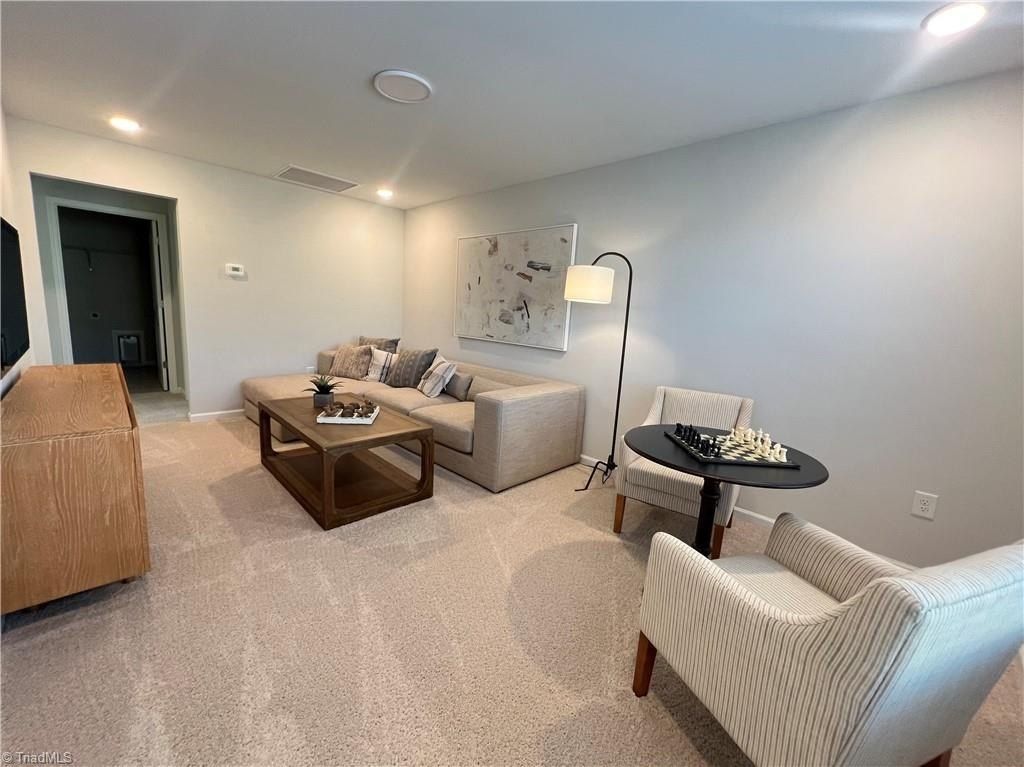 207 Oakdale Forest Court. Jamestown, NC 27282