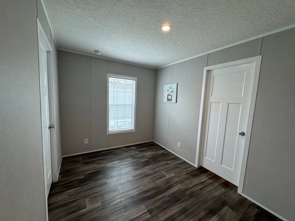 753 Tallman Circle. Midway Park, NC 28544