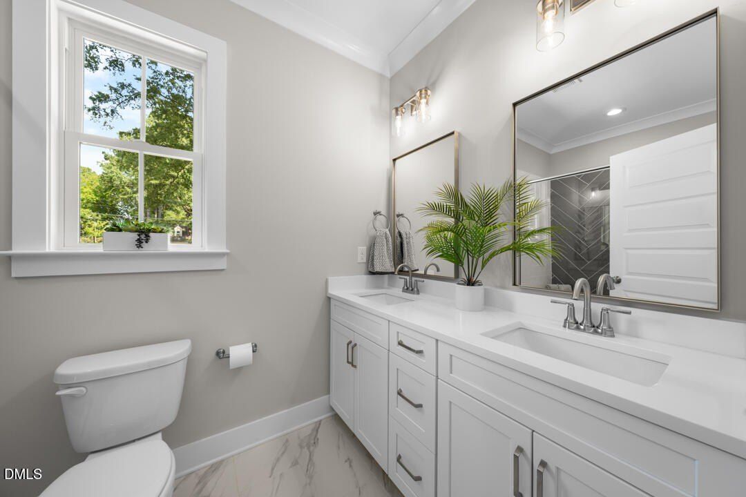 2803 B Fawn Avenue. Durham, NC 27705