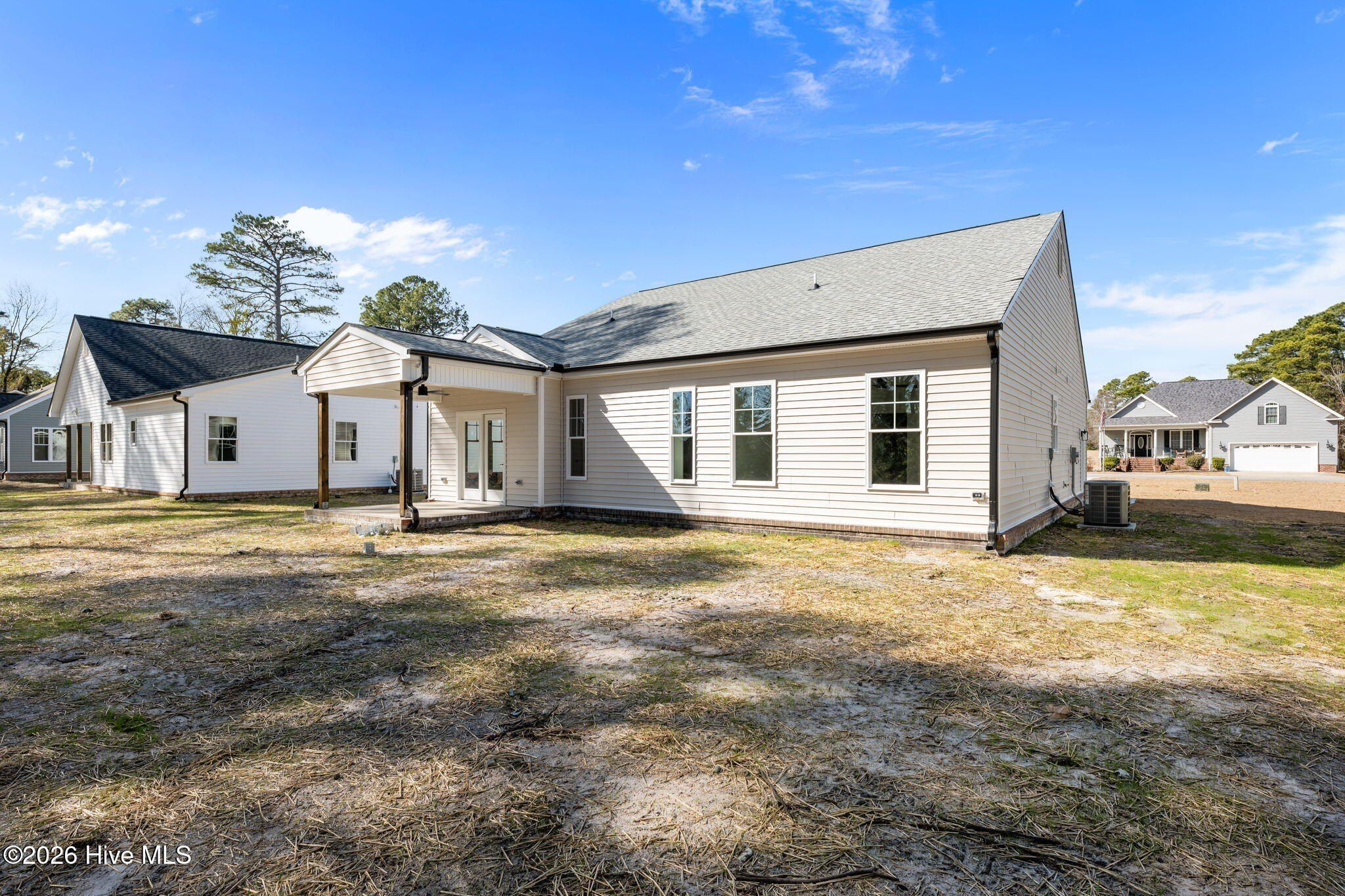1216 Petite Terre Court. New Bern, NC 28560