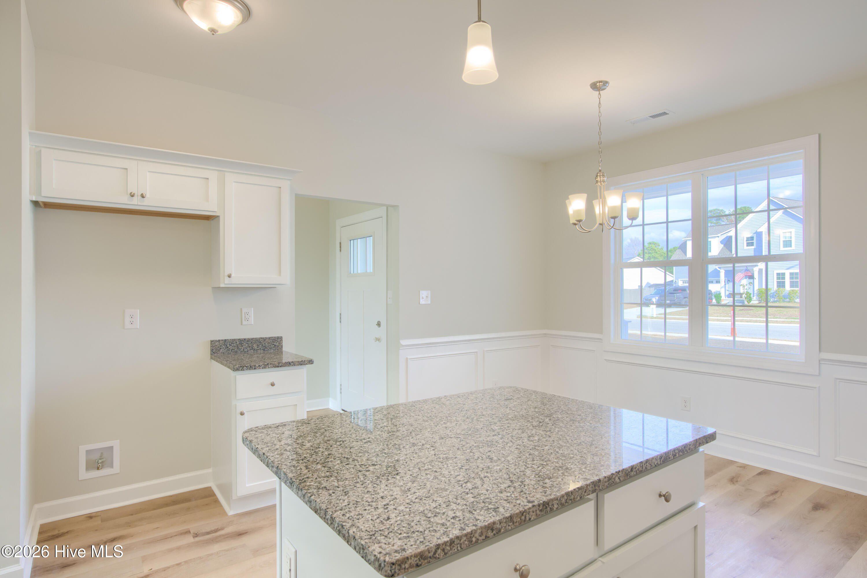 202 Broadleaf Drive. Jacksonville, NC 28546