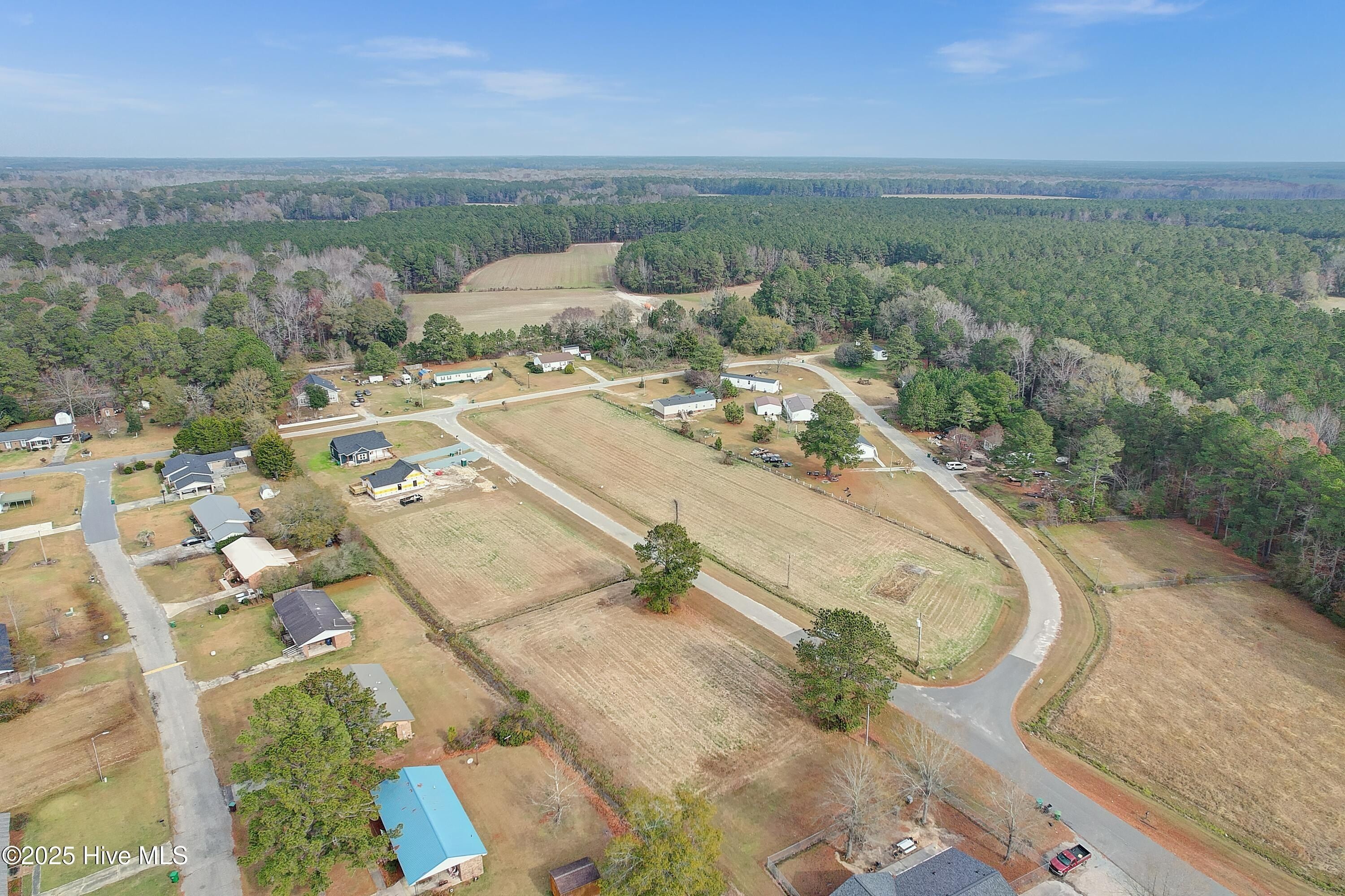 88 Hillside Street. Clarkton, NC 28433