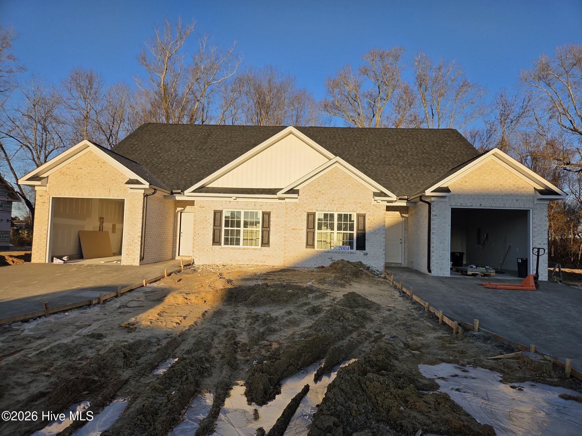 2004 Dartford Drive Unit A. Greenville, NC 27834