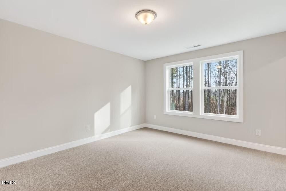 554 Barrington Row Avenue. Zebulon, NC 27597