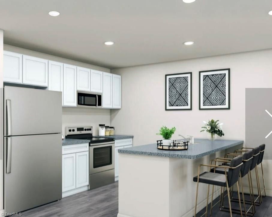 328 Wilshire Drive. Eden, NC 27288