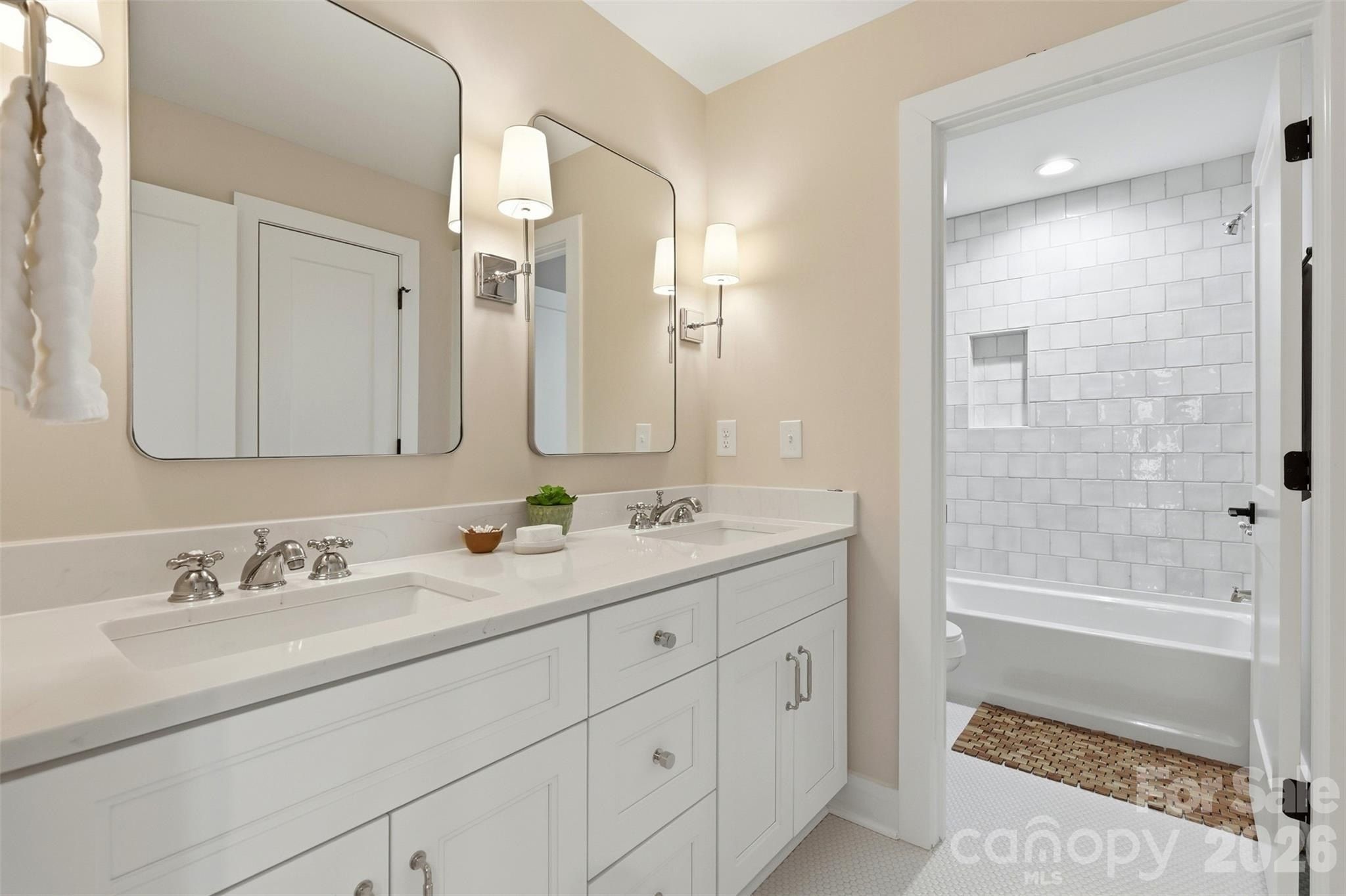 3528 Waterview Trail. Lincolnton, NC 28092