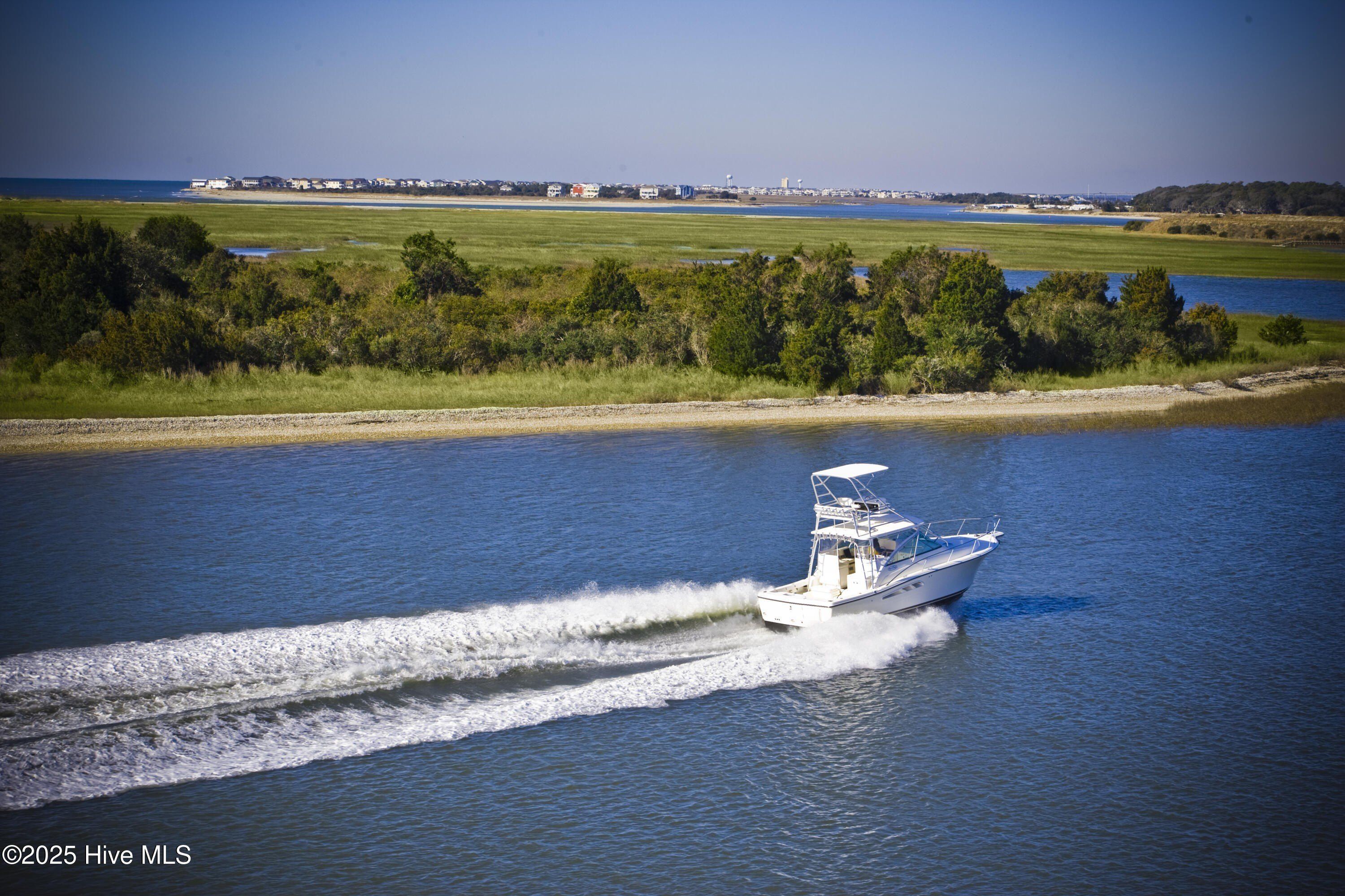6875 Beckman Circle Sw. Ocean Isle Beach, NC 28469