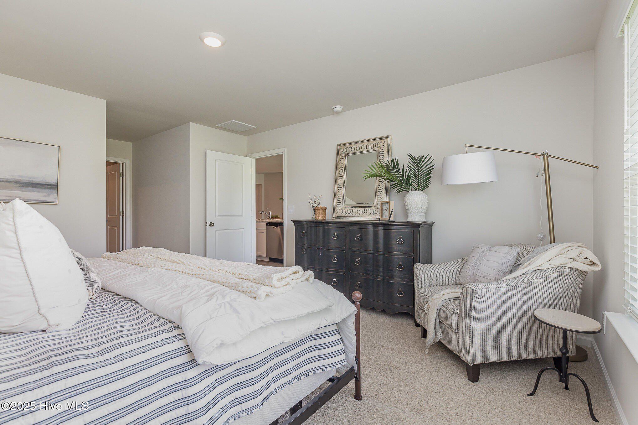 4393 E Coast Lane. Shallotte, NC 28470