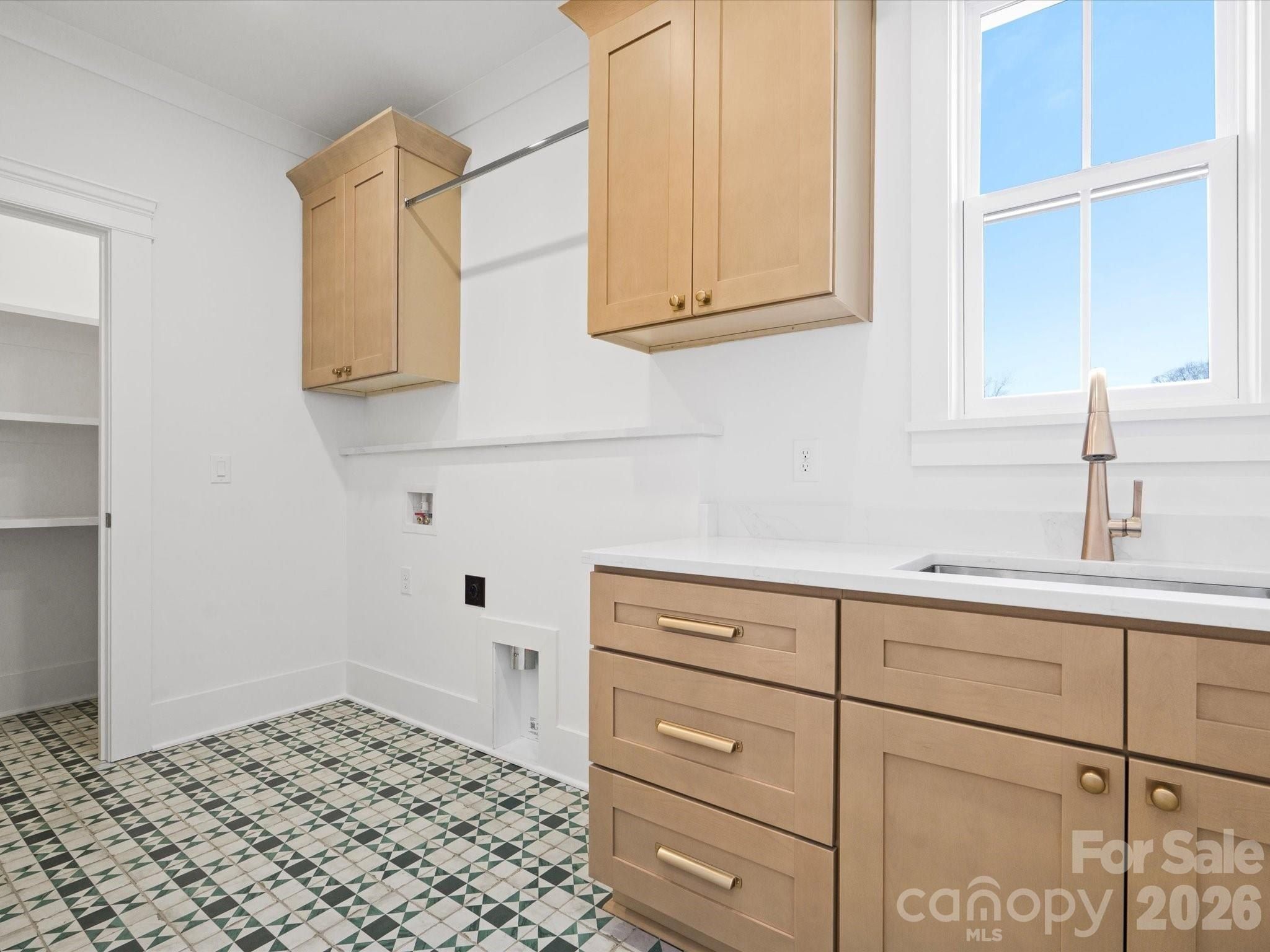 205 Sylvania Avenue. Charlotte, NC 28206