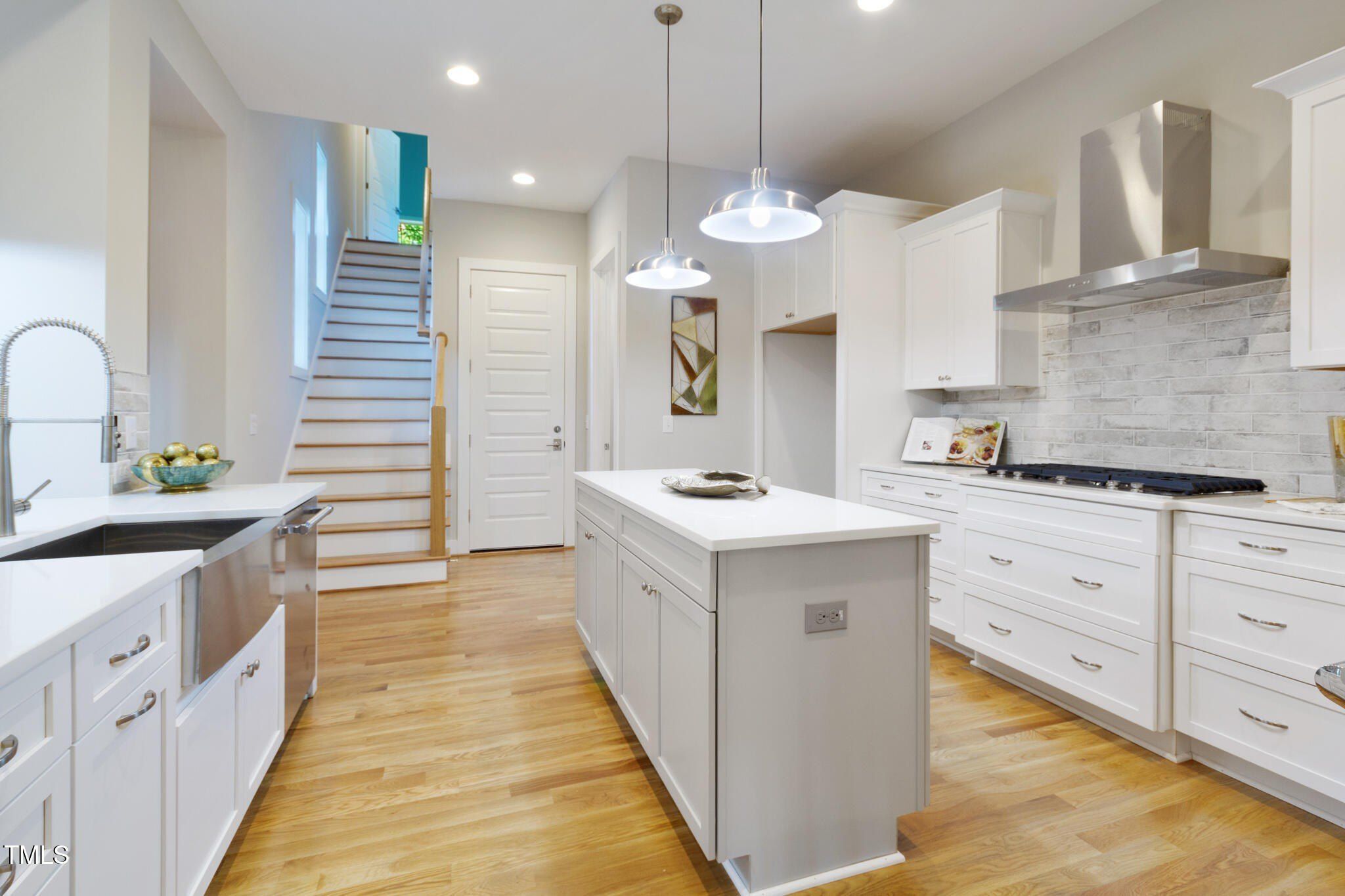 690 Bear Tree Creek. Chapel Hill, NC 27517