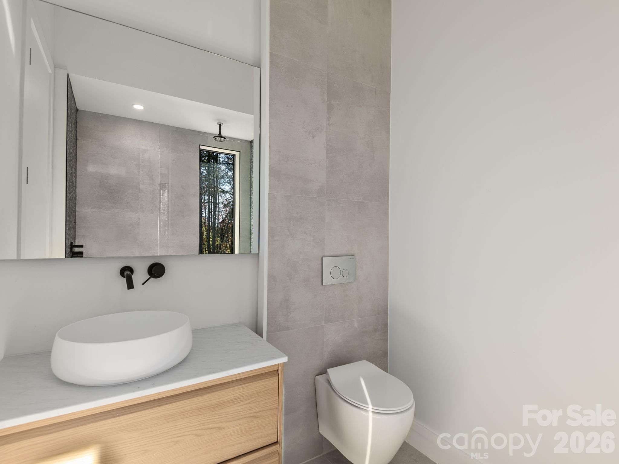 87 Verbania Road. Mills River, NC 28759