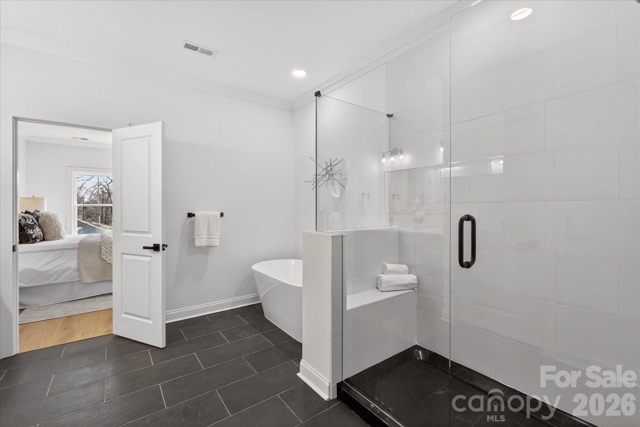 216 Lander Street. Charlotte, NC 28208