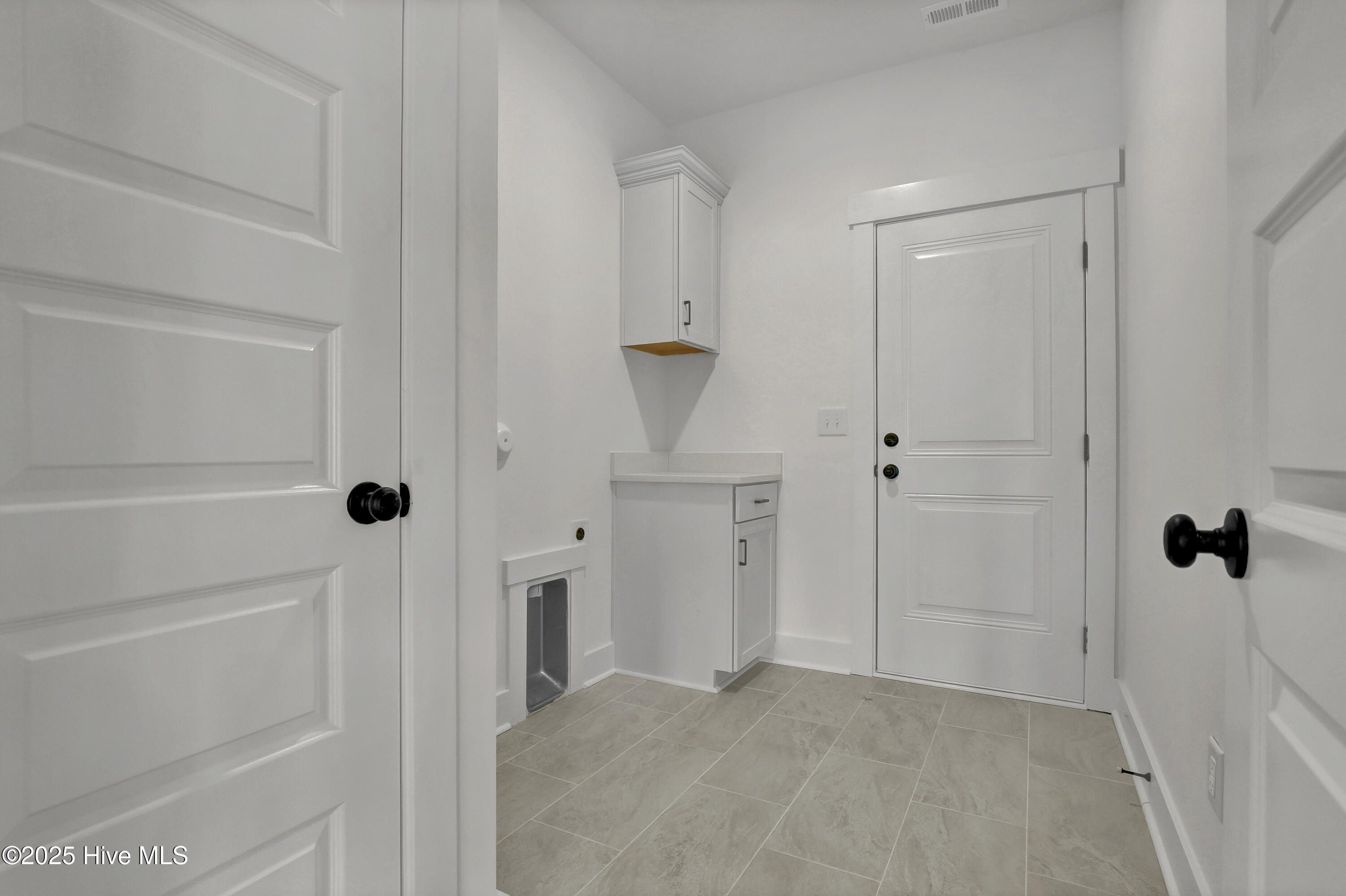 27 Lookout Point. Hampstead, NC 28443