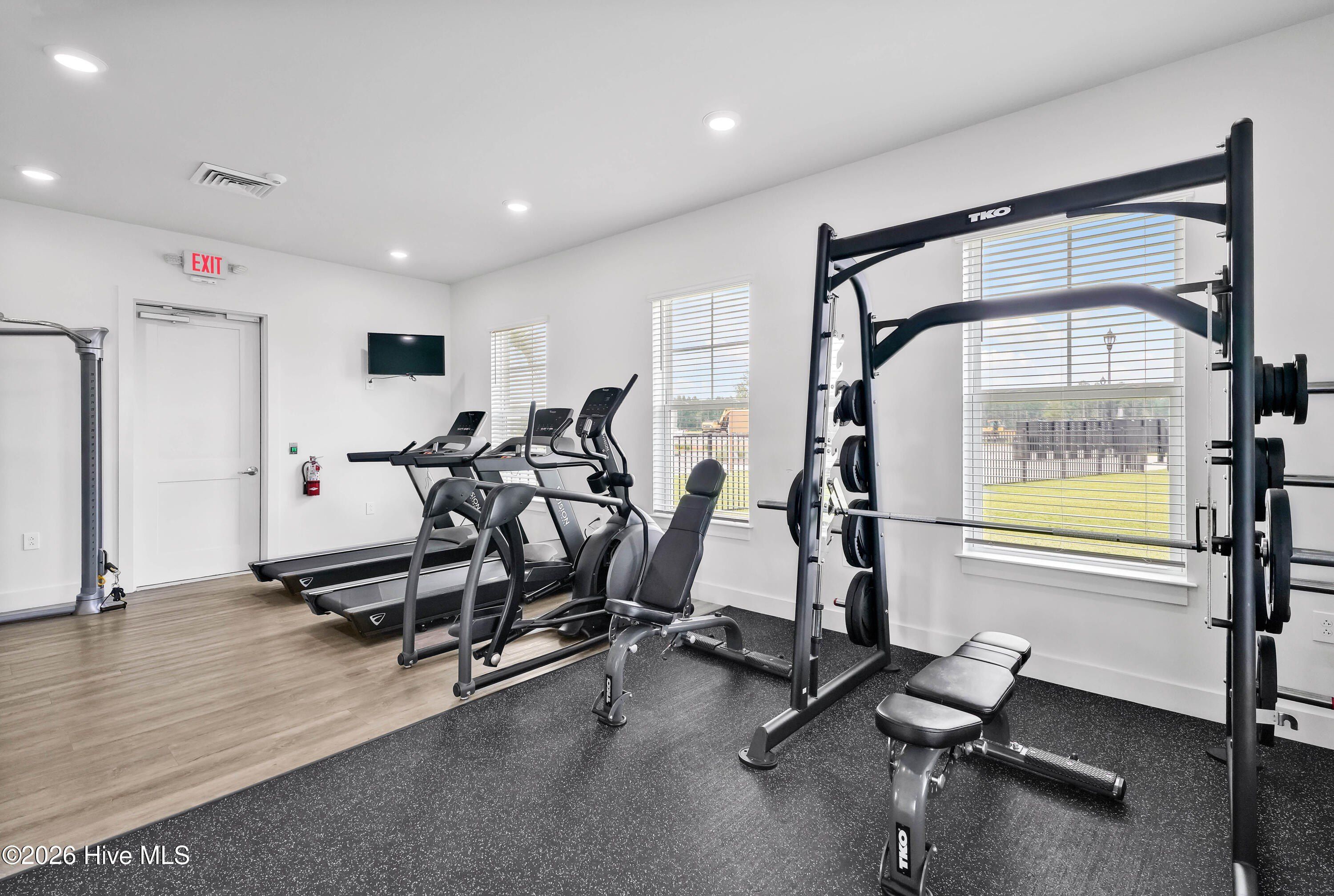 4326 Majesty Drive Unit 353. Castle Hayne, NC 28429