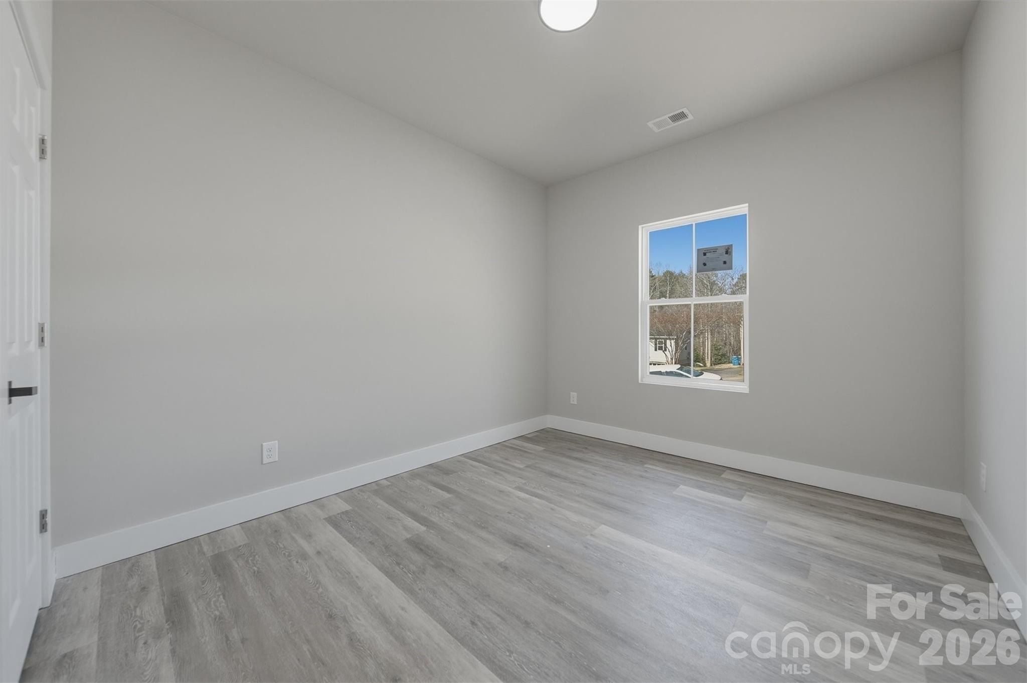 1225 39Th Street Circle Sw. Hickory, NC 28602