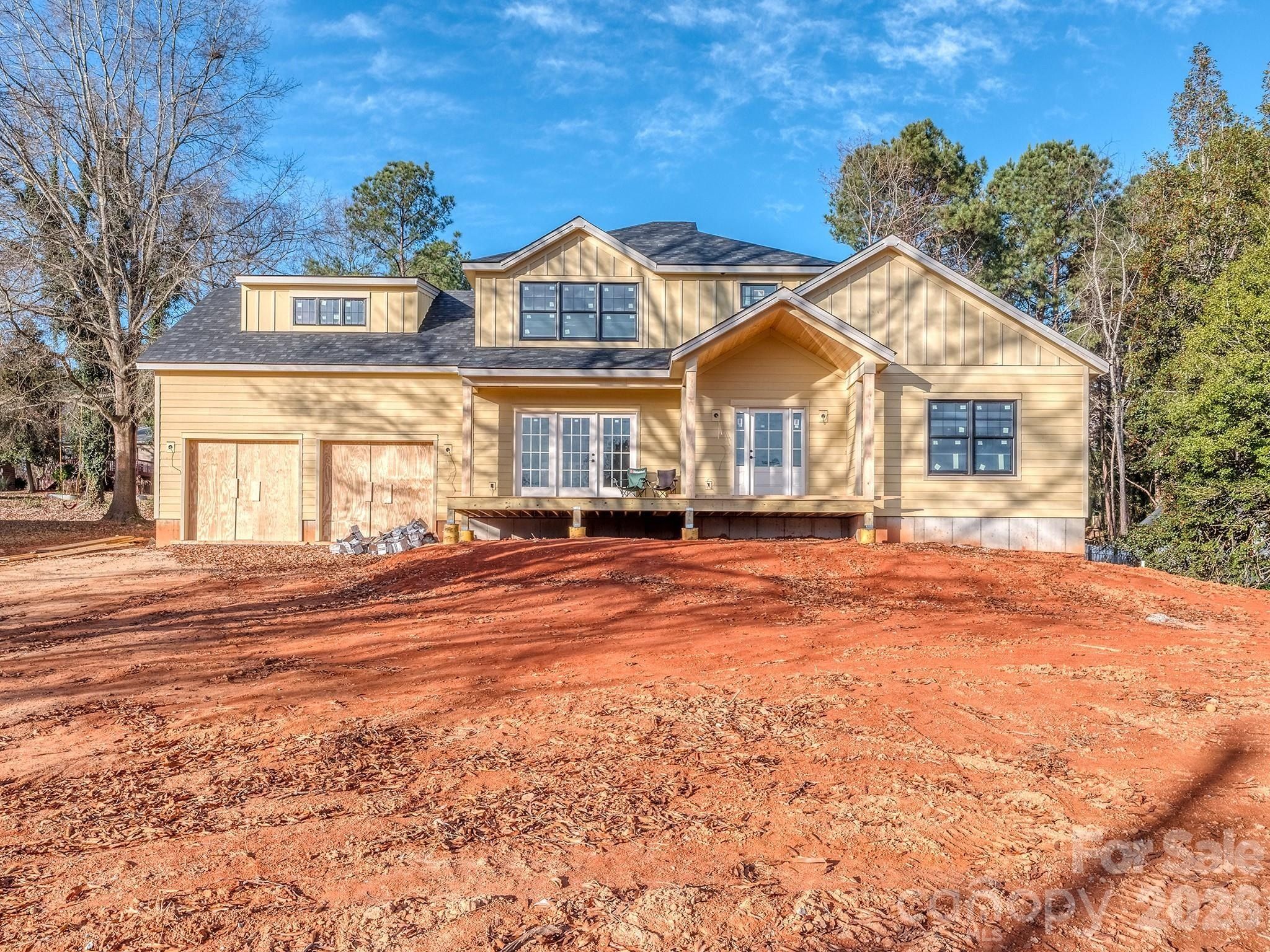 4899 Moonlite Bay Drive. Sherrills Ford, NC 28673