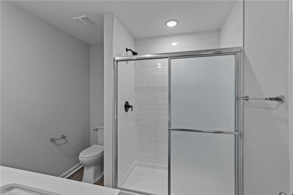 12440 Gameland Drive. Laurinburg, NC 28352