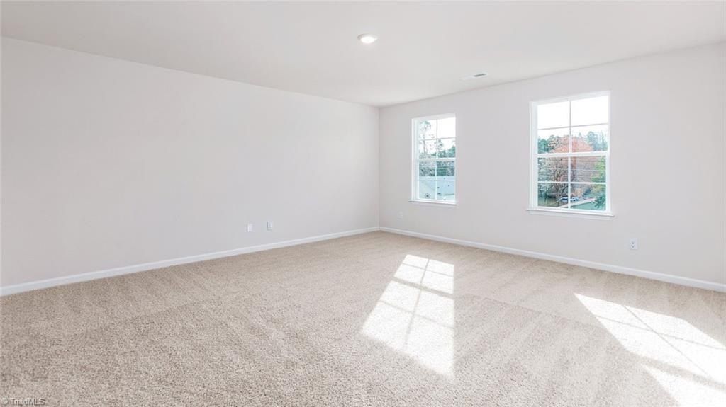 309 Zinnia Place. Lexington, NC 27295