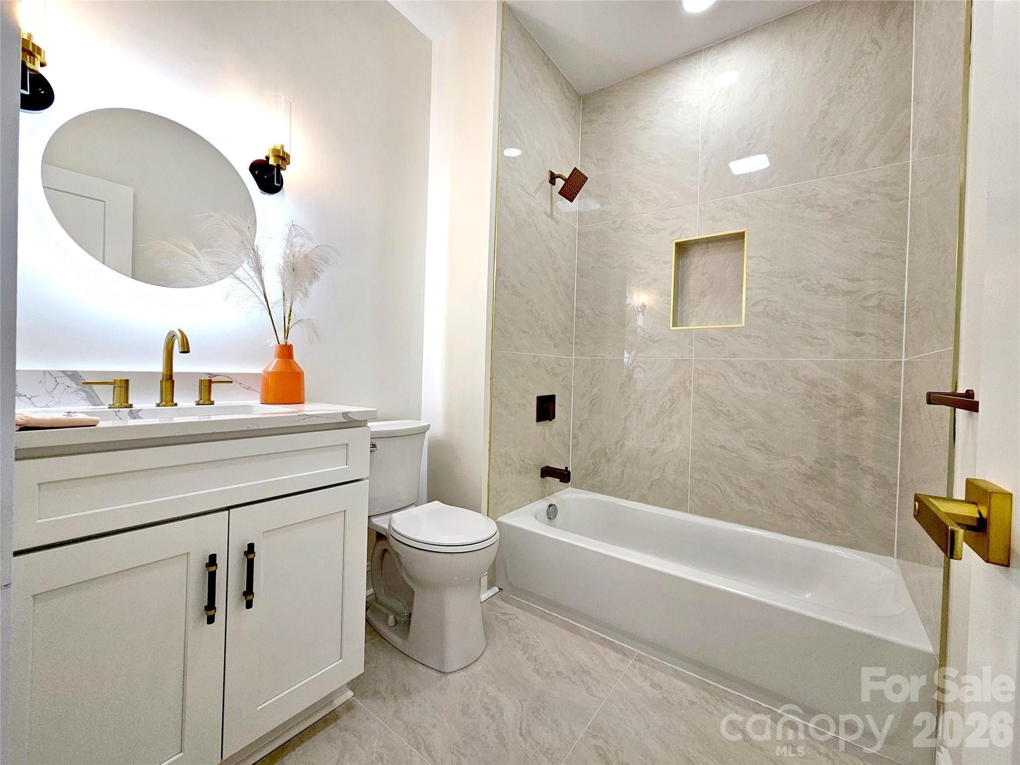 129 Woodlawn Drive. Statesville, NC 28677